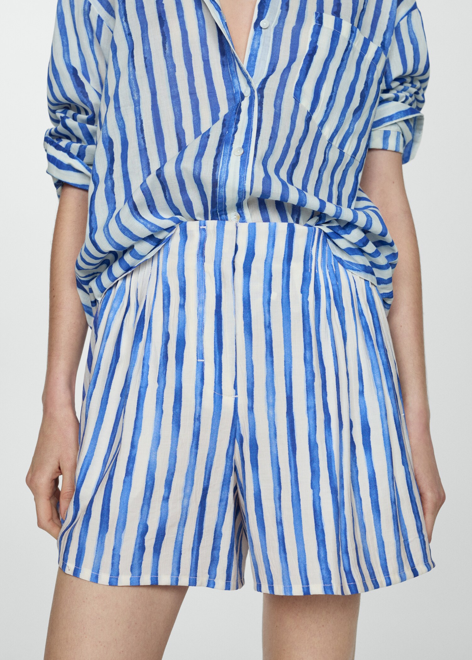Striped high-waisted shorts
