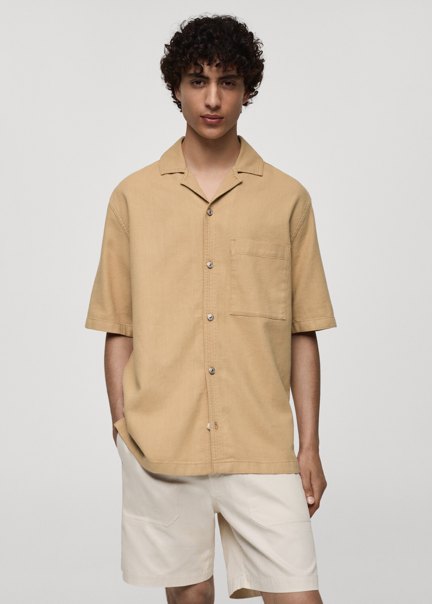 Relaxed fit cotton pocket shirt
