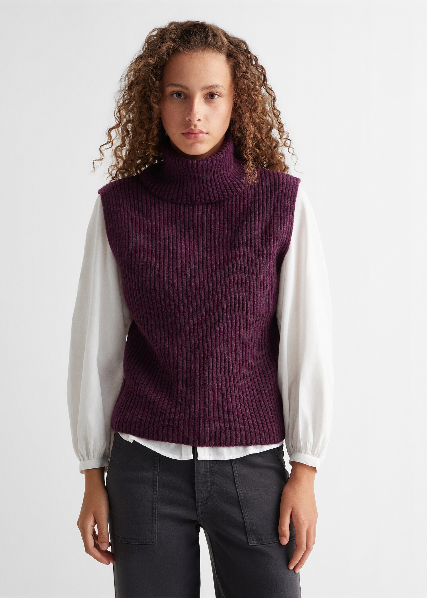 Chunky-knit gilet
