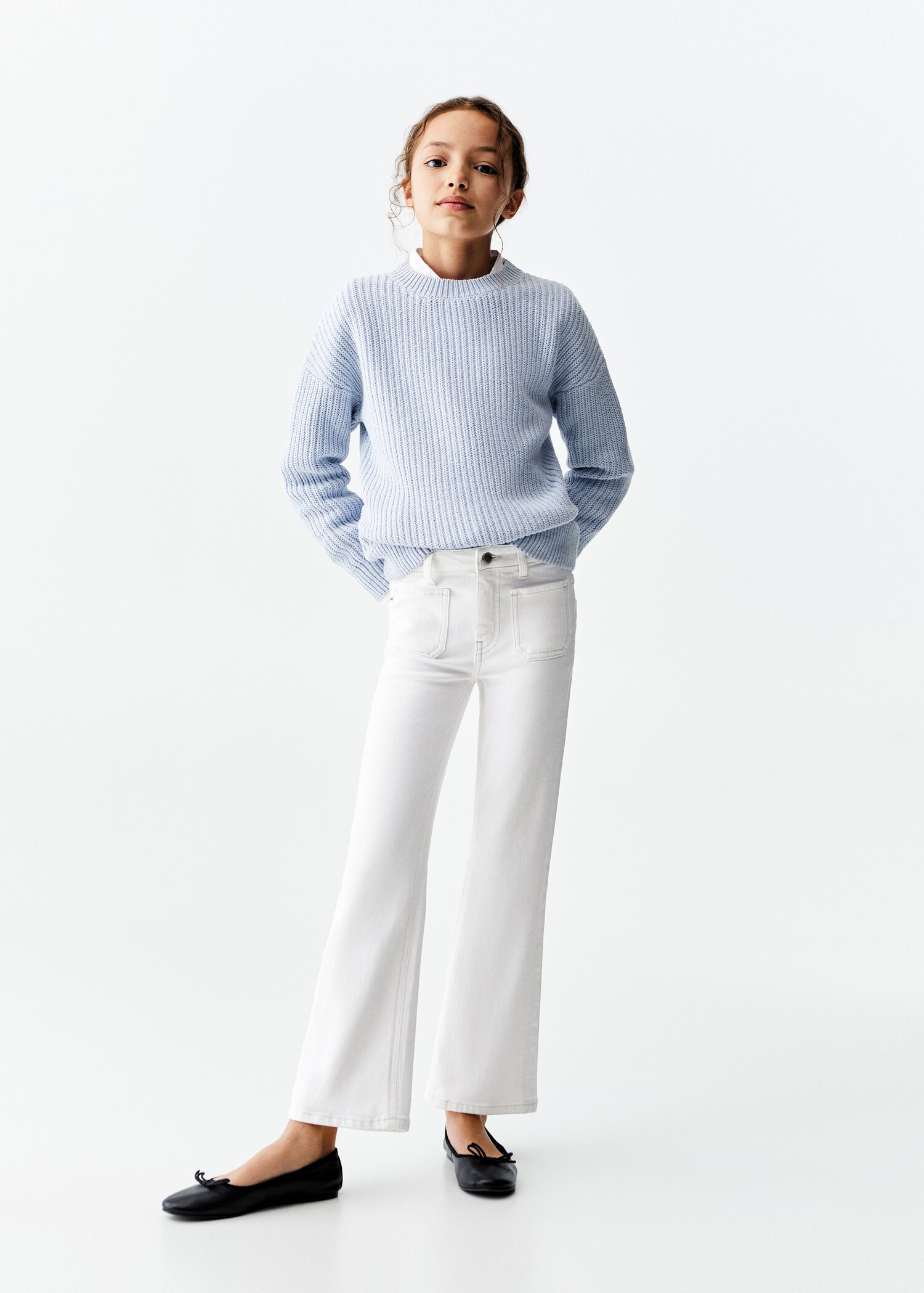 Flared jeans with pocket