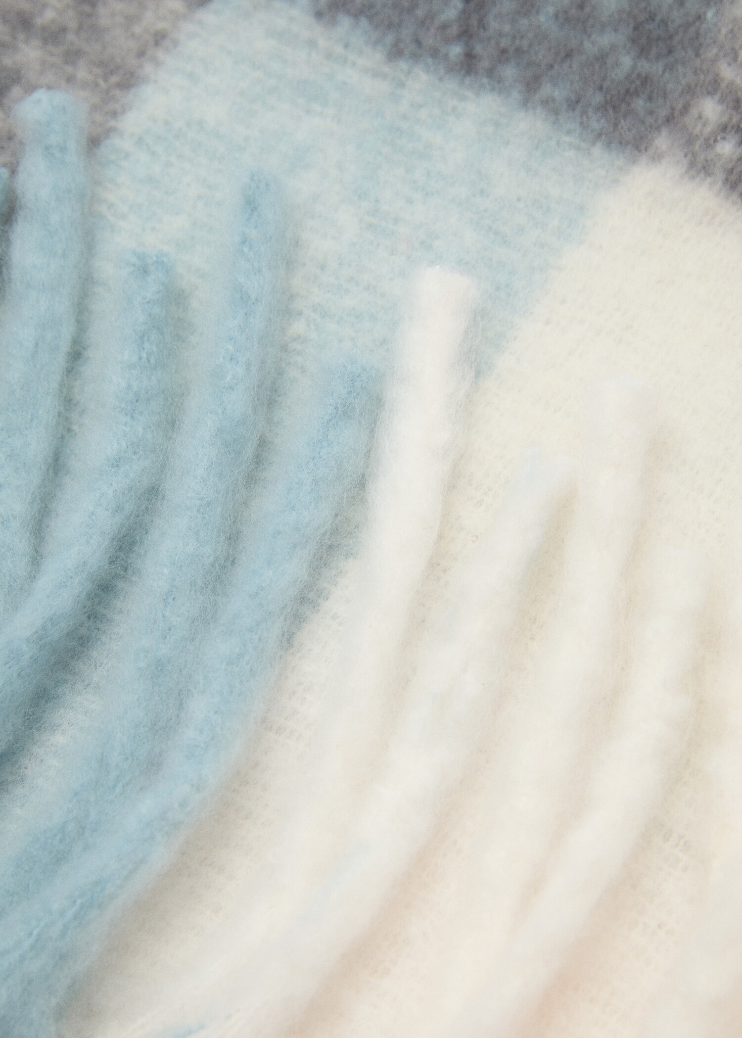 Fringed check scarf