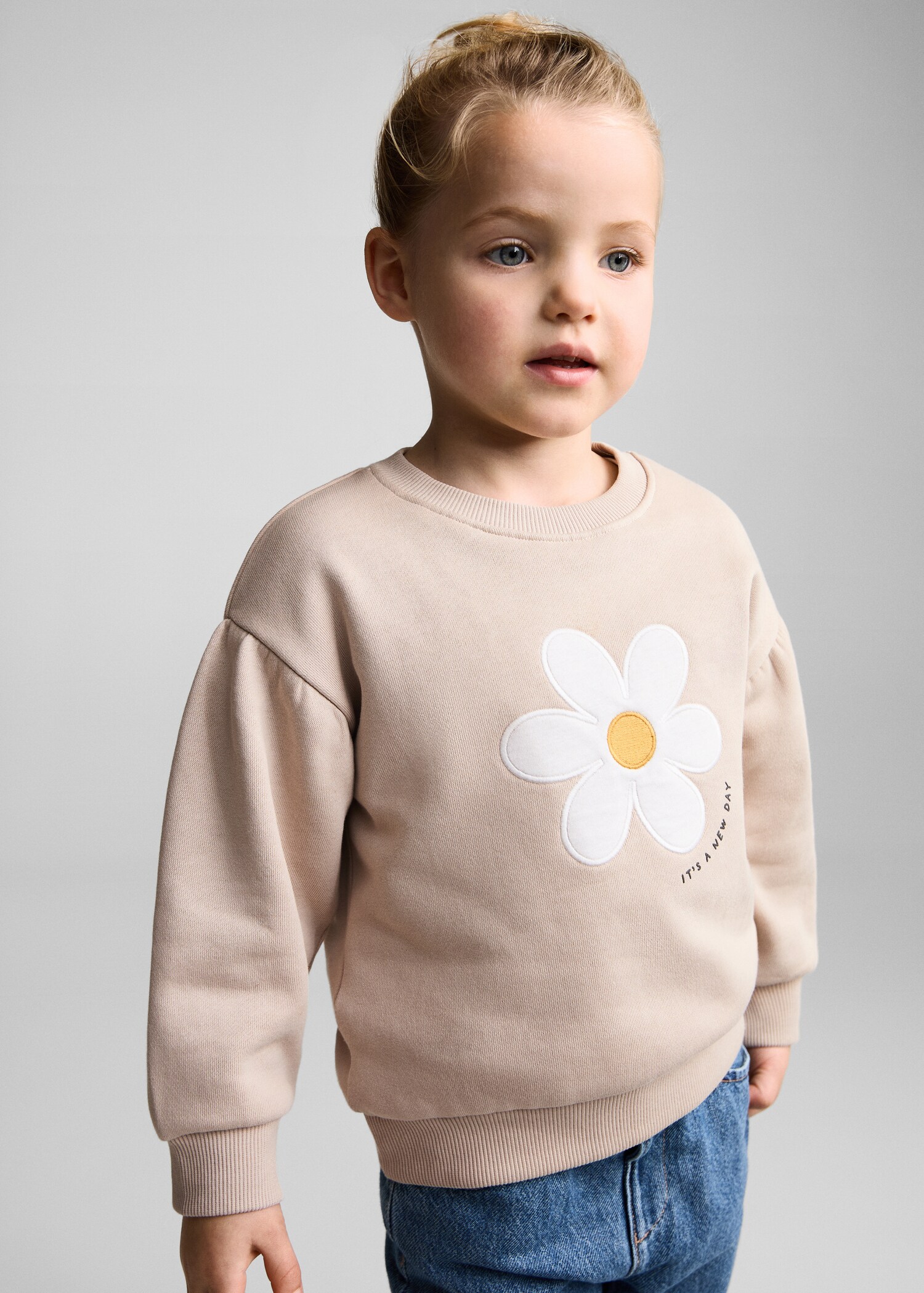 Embossed flower sweatshirt