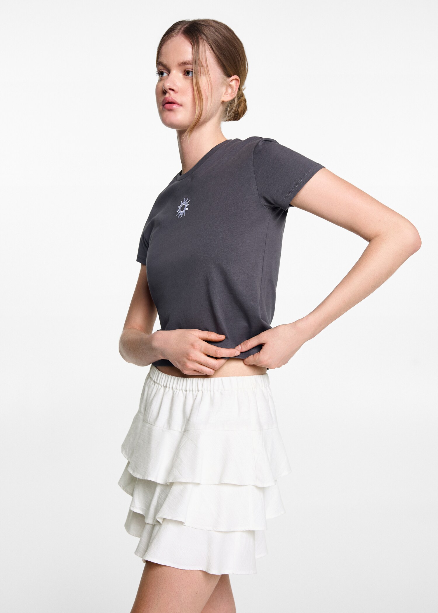 Ruffled linen-blend skirt