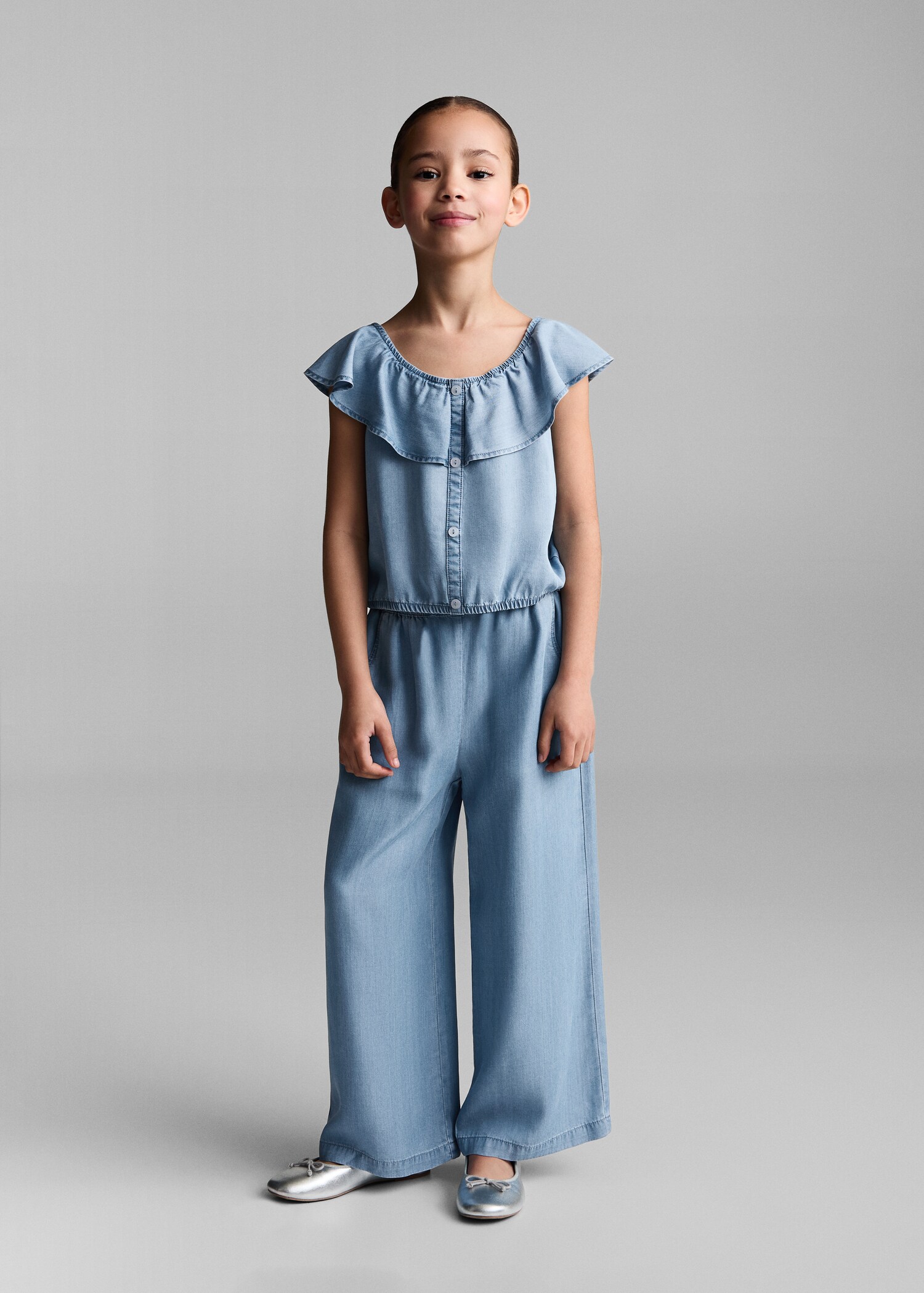 Denim blouse with buttons