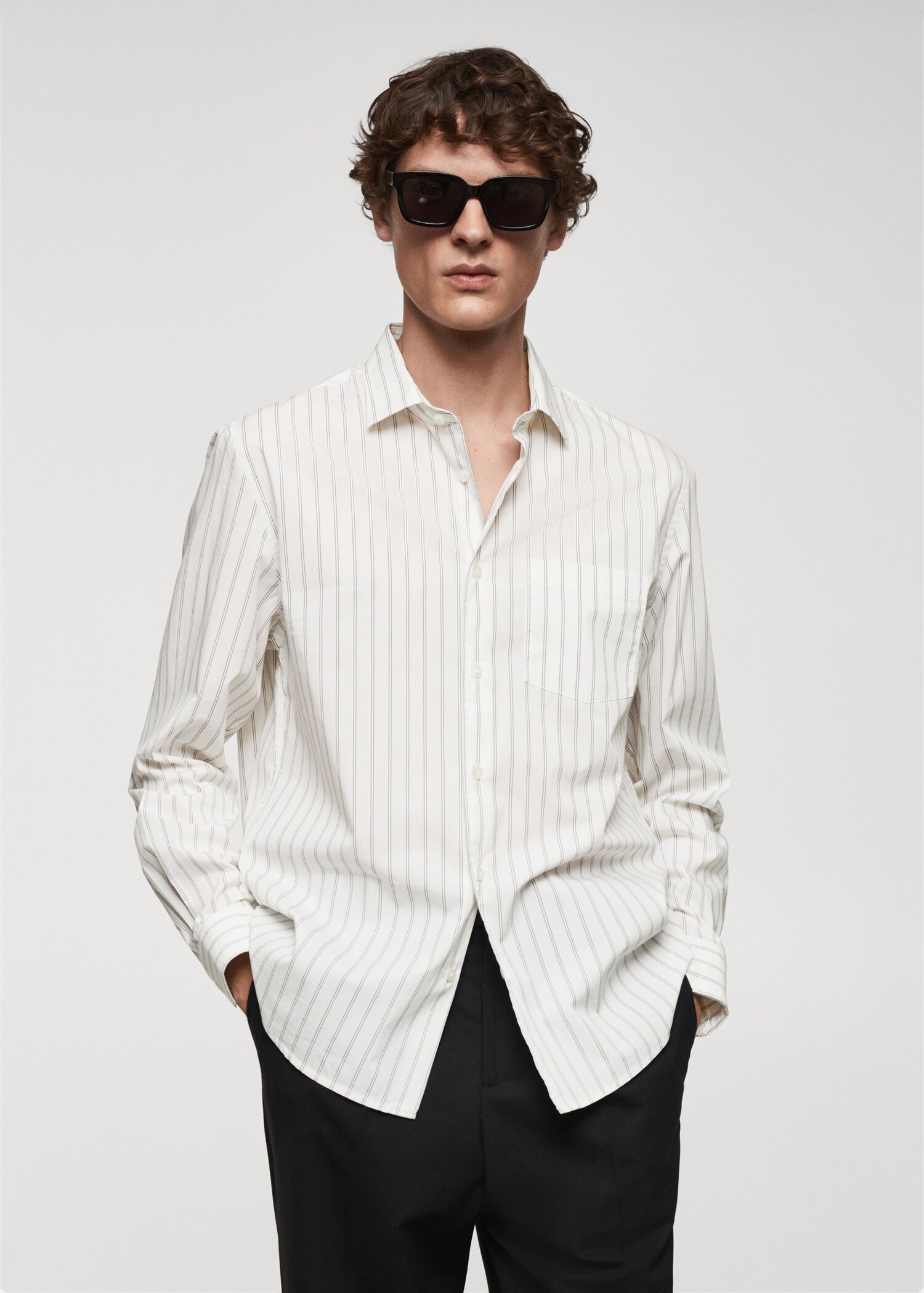 Classic-fit striped poplin shirt