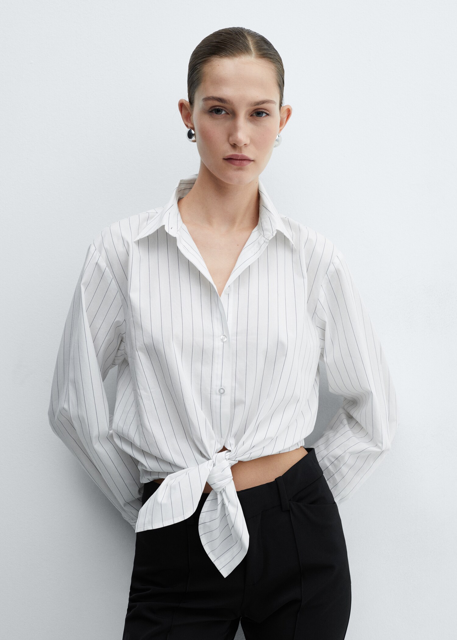Stripped knot shirt