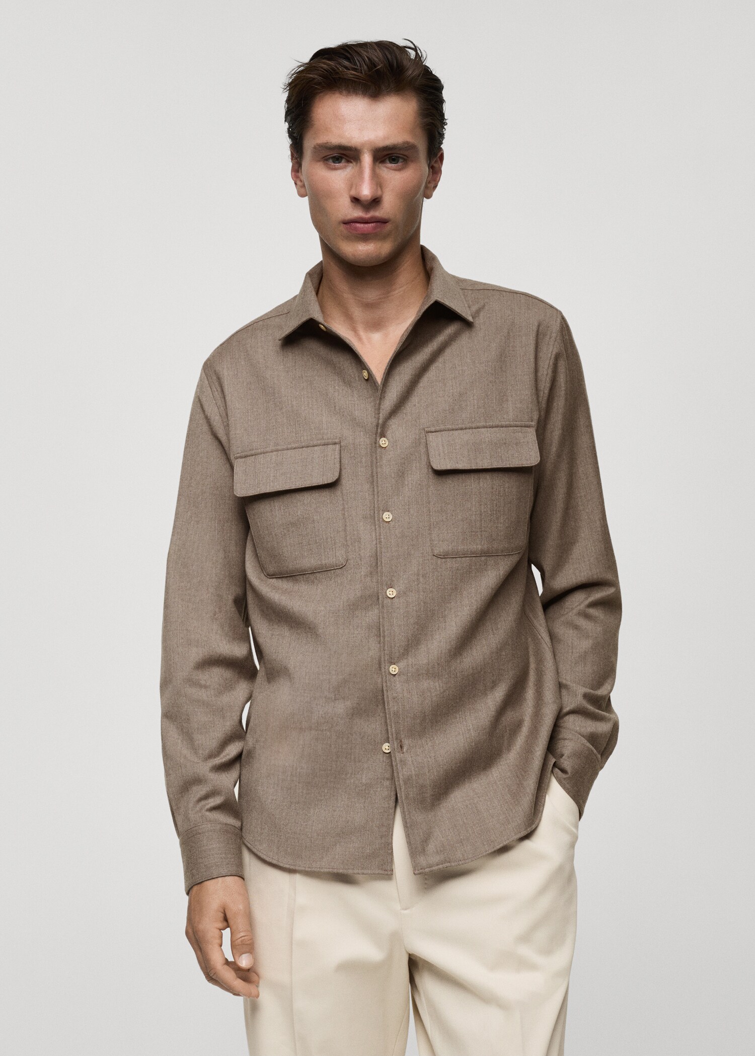 100% wool shirt with pockets