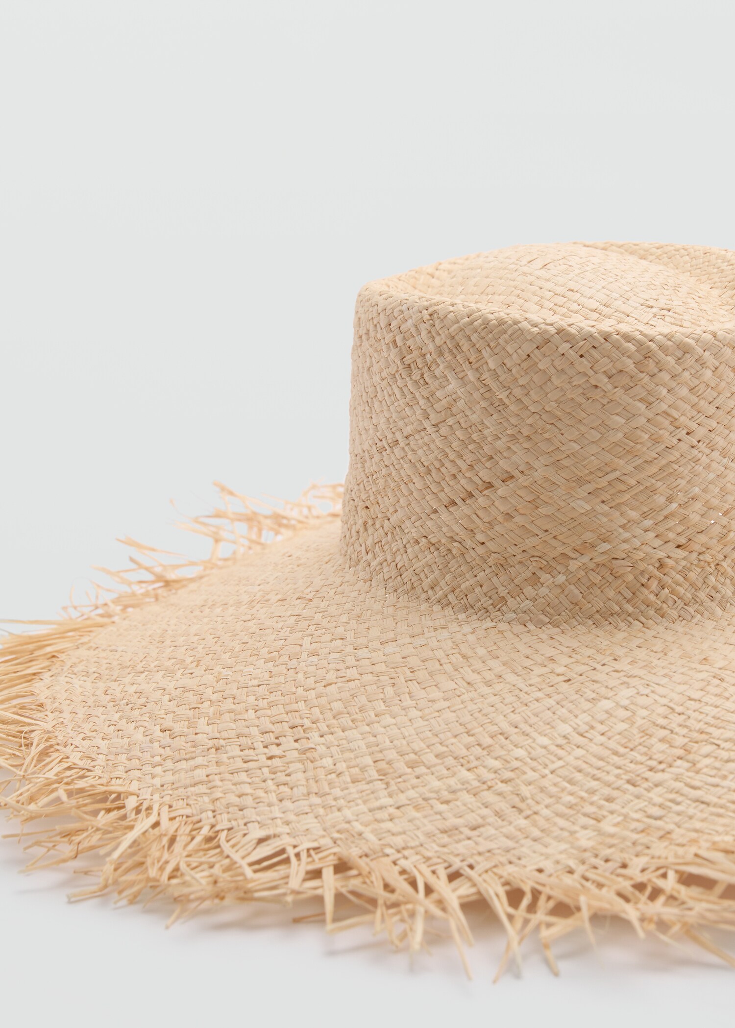 Natural fibre maxi hat