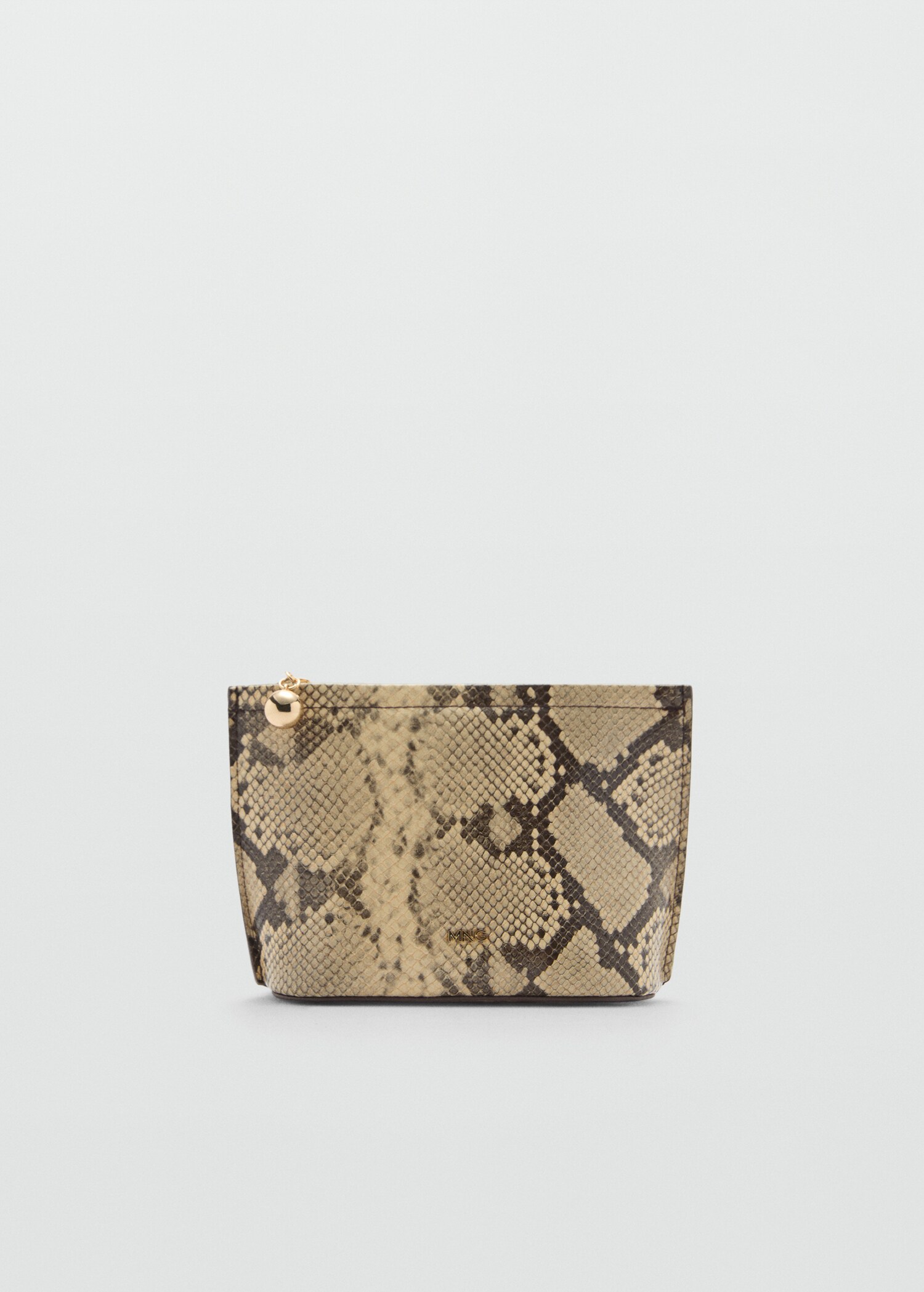 Leather-effect toiletry bag