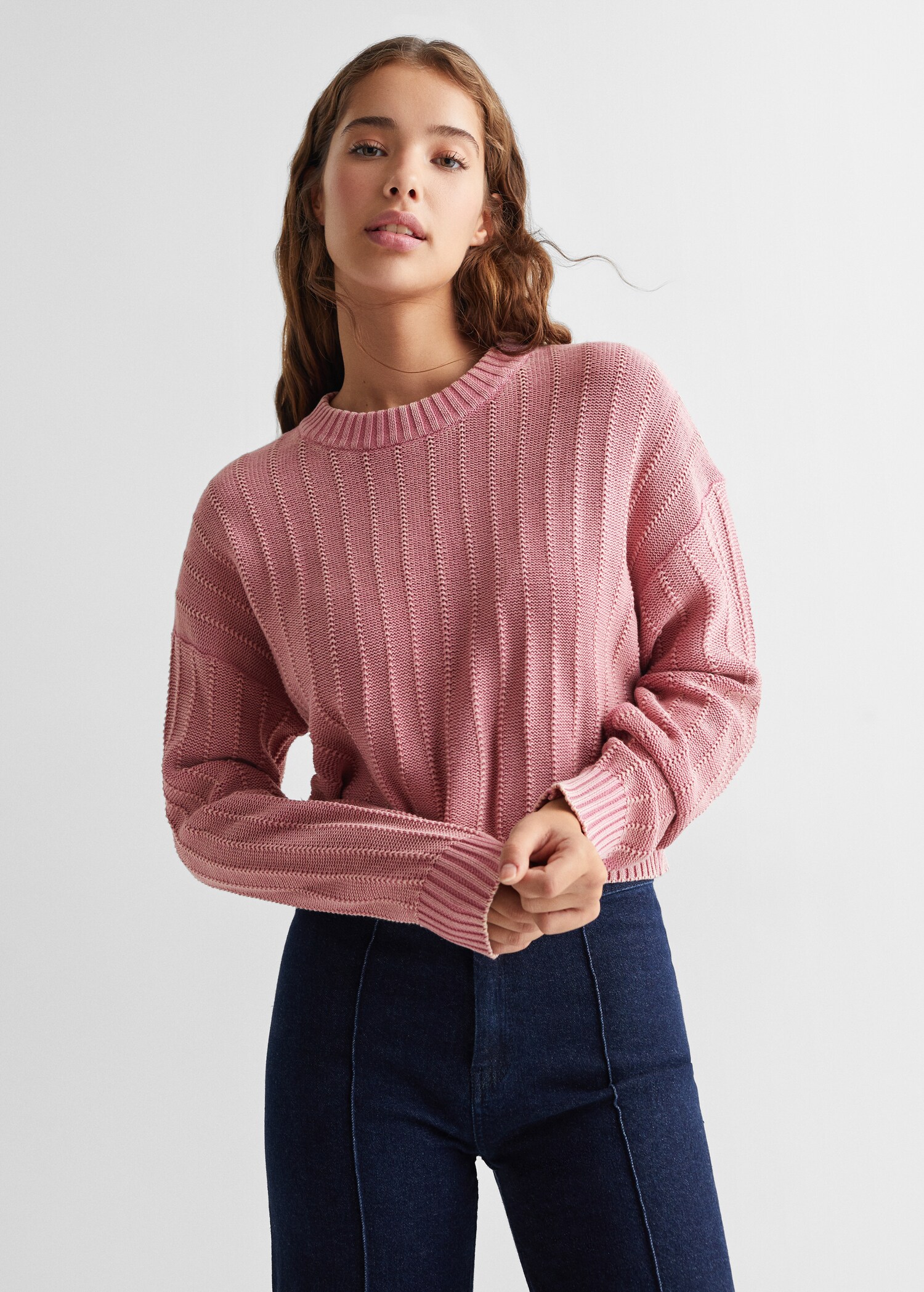 Contrasting knit sweater