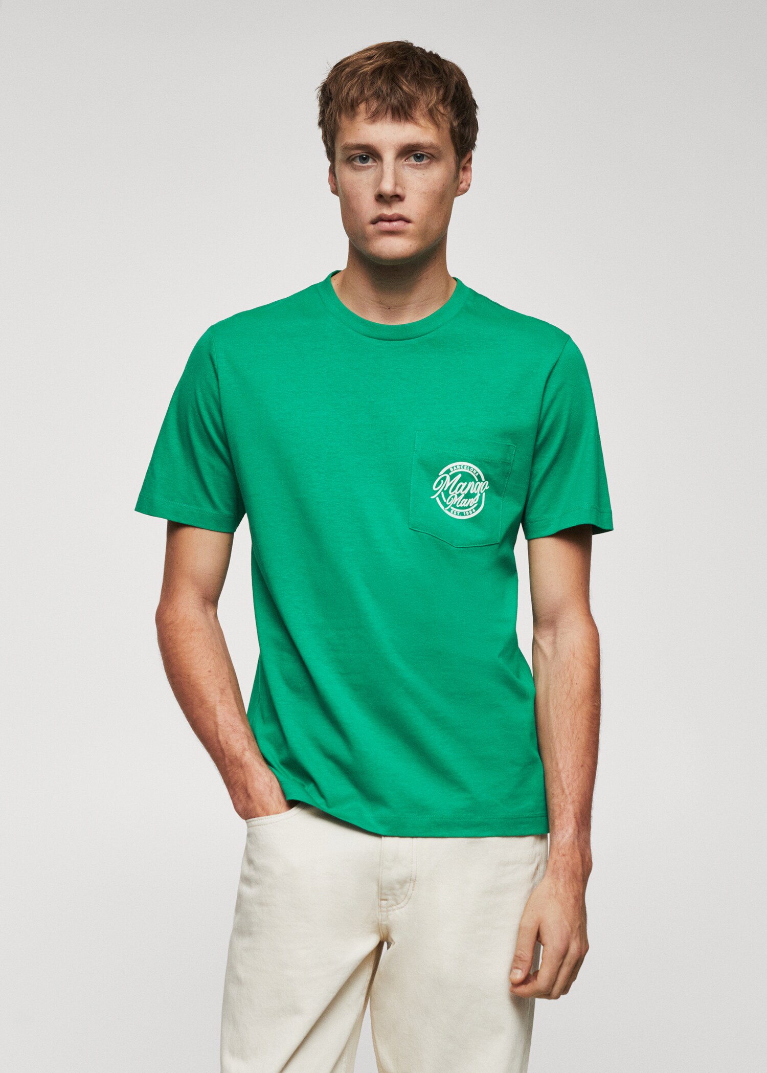 100% cotton t-shirt with logo