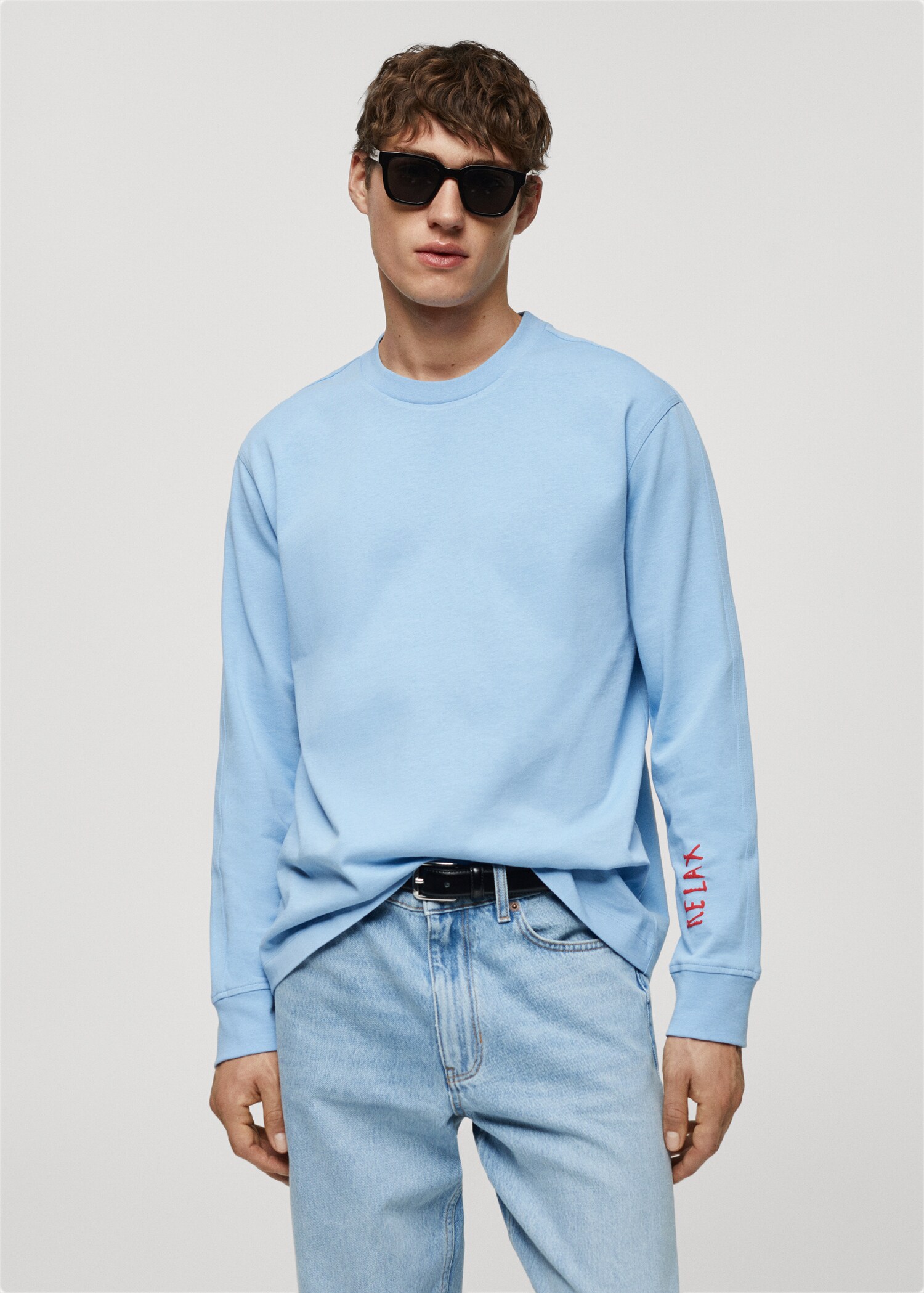 100% cotton sweatshirt with printed drawing
