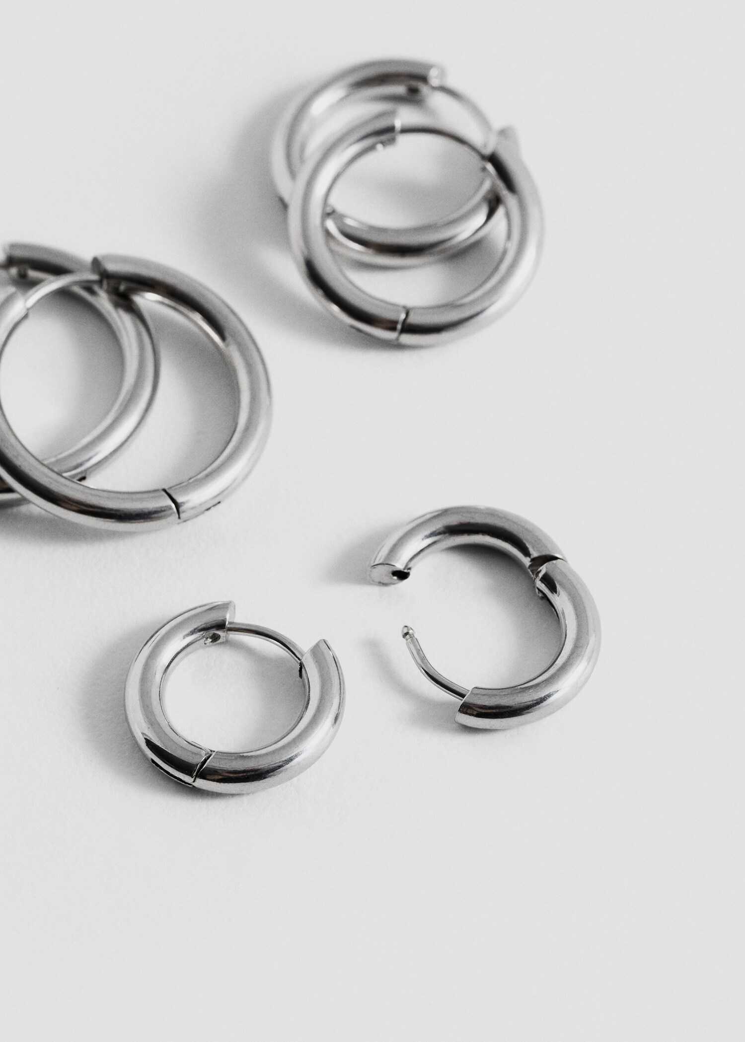 Pack of 3 hoop earrings