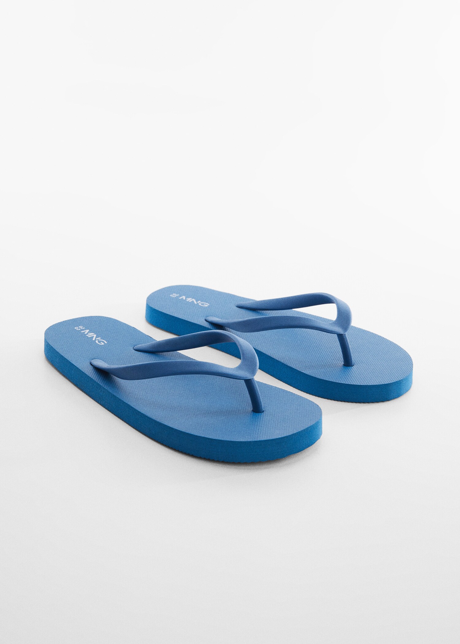 Strappy flip-flops