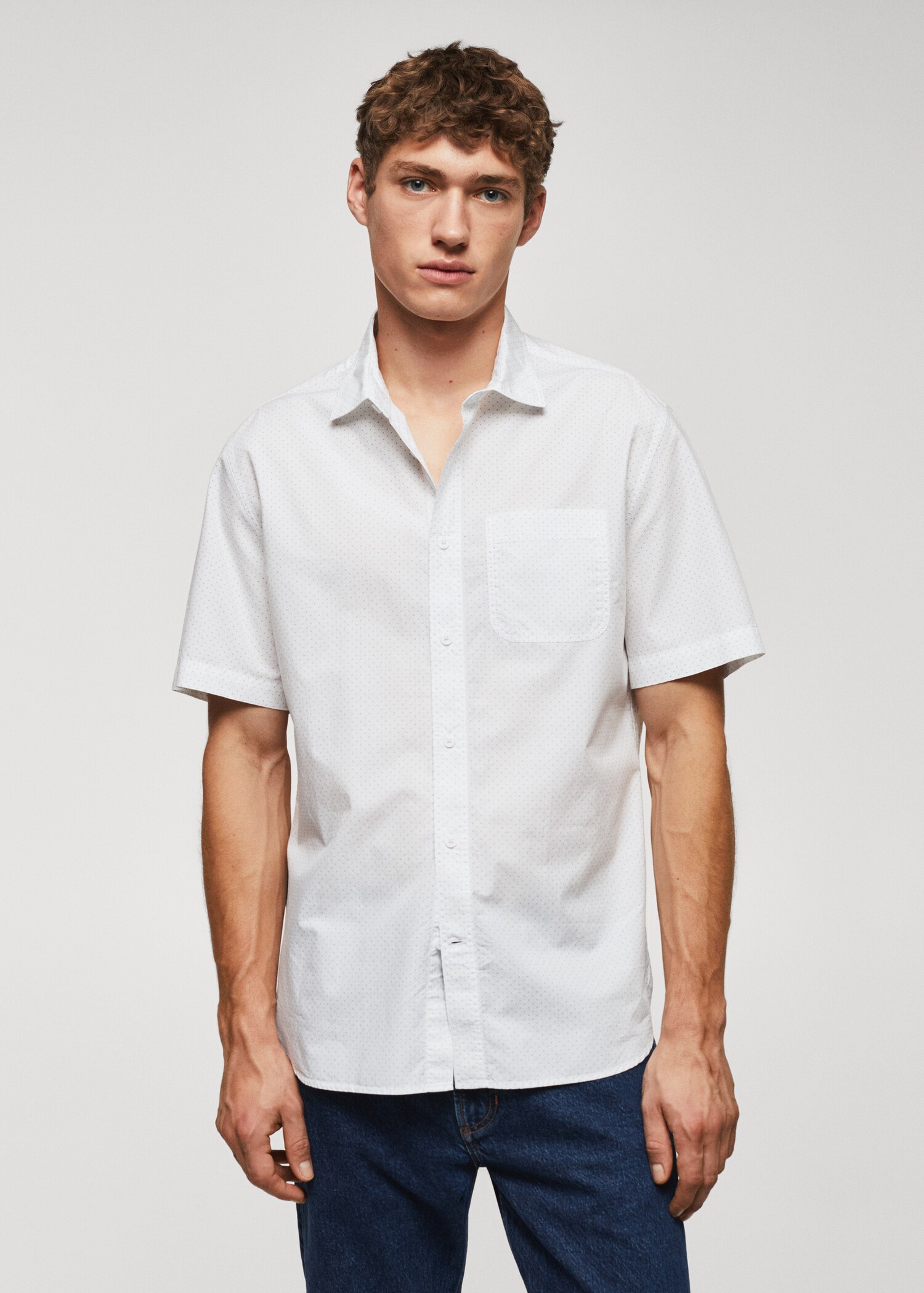 100% cotton short-sleeved mirco-patterned shirt