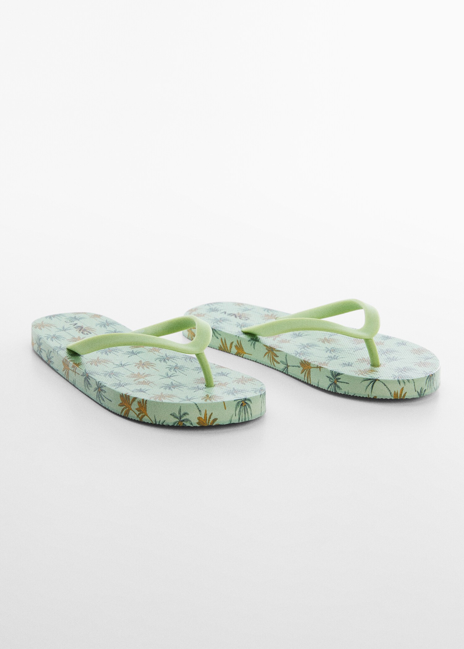 Palm tree flip-flops