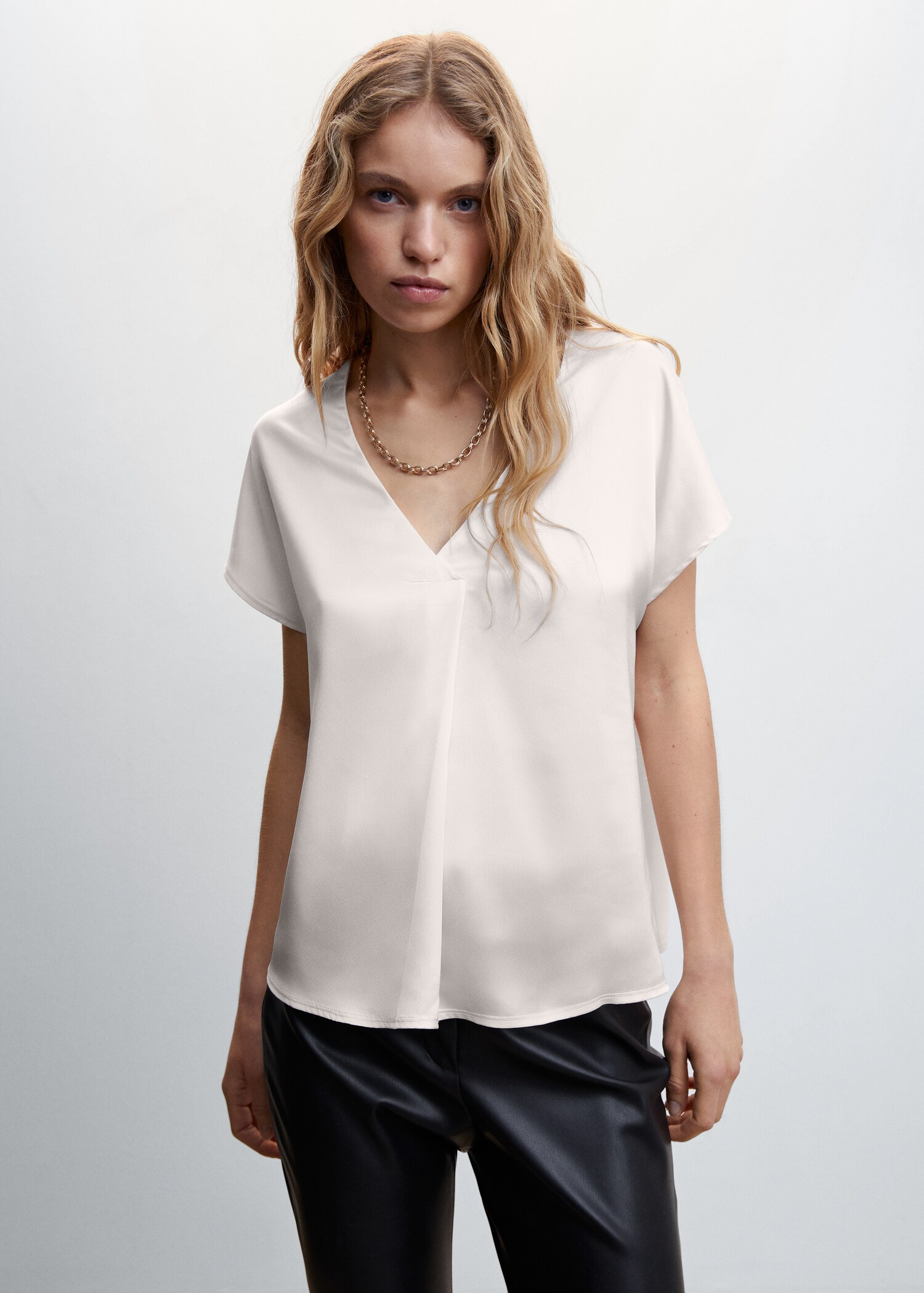 Satin V-neck t-shirt