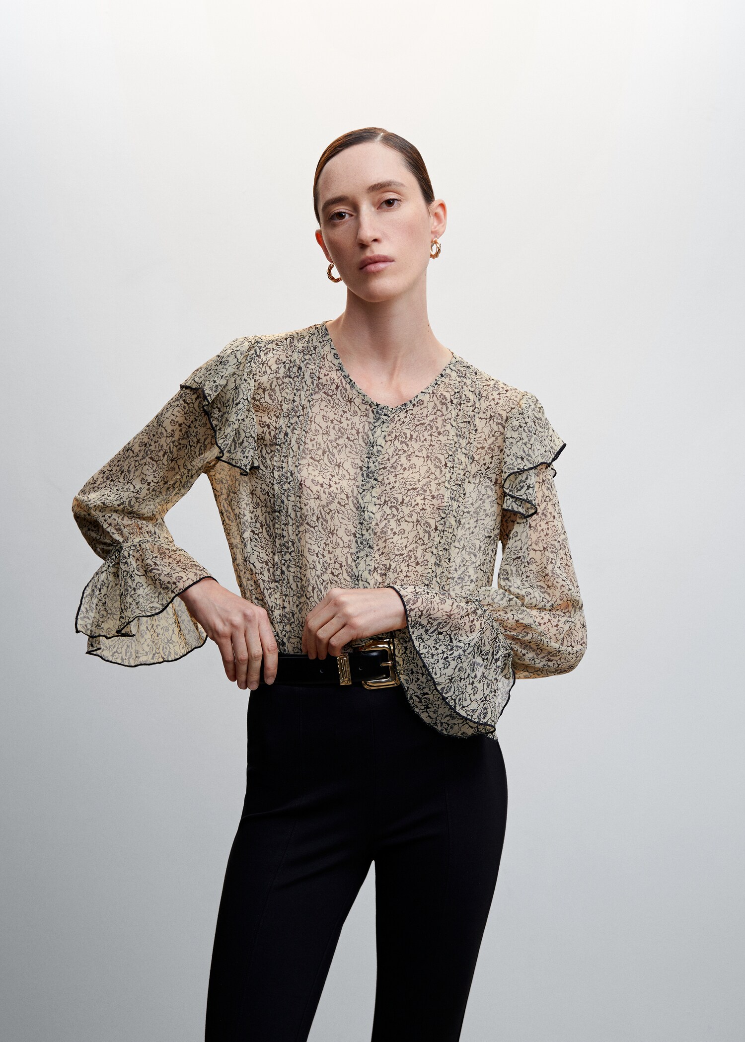 Floral print blouse