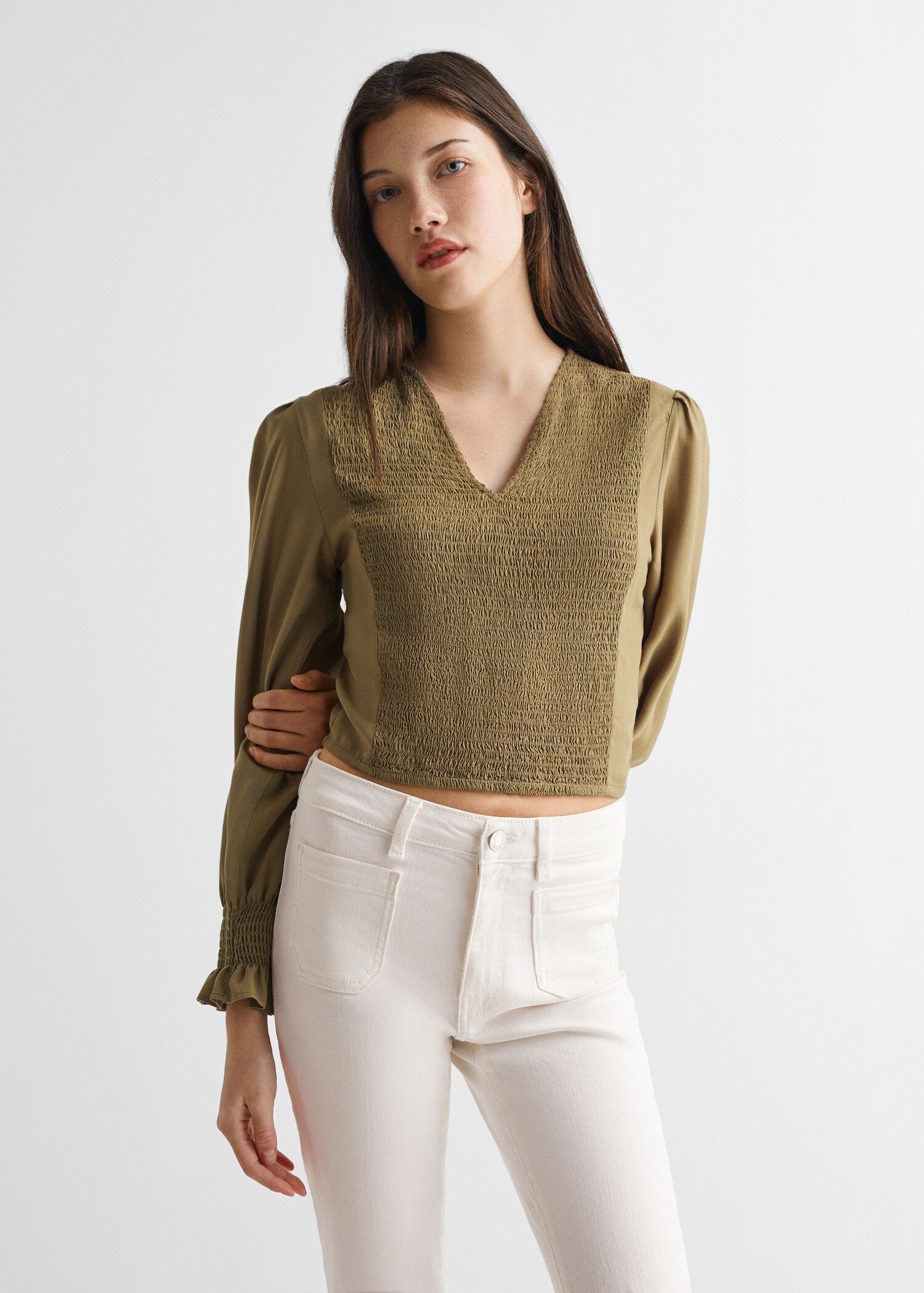 Flared jeans with pocket