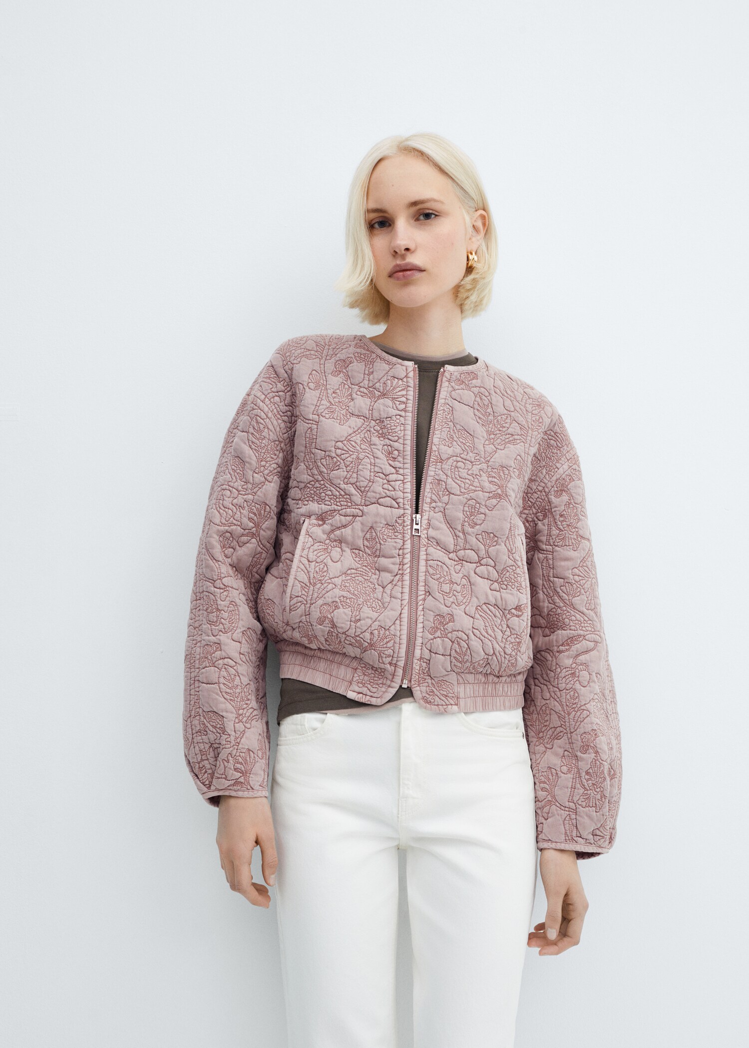 Floral embroidered jacket
