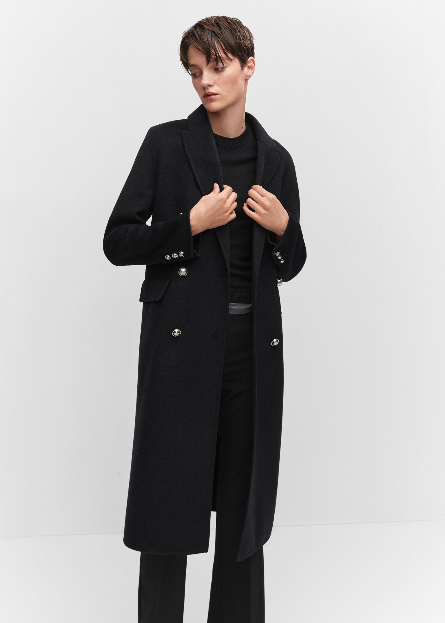 Handmade buttoned wool coat