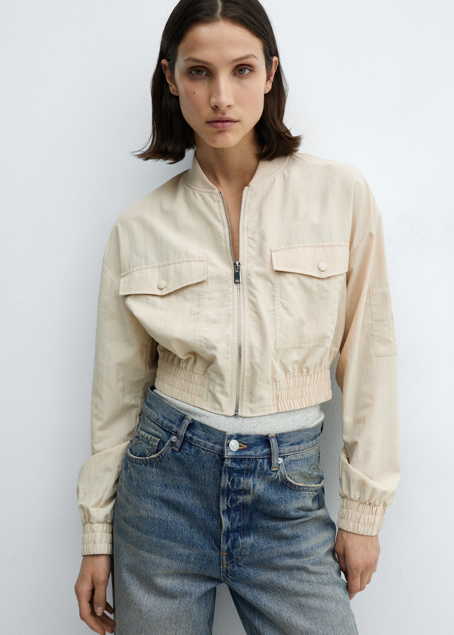 Bomber jacket with pocket