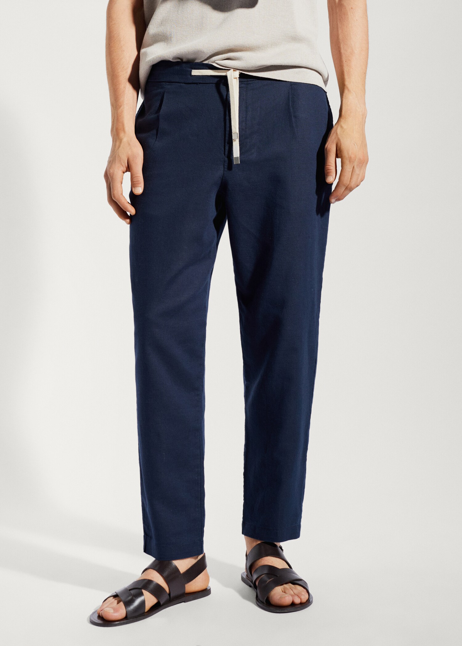 Slim-fit pants with drawstring