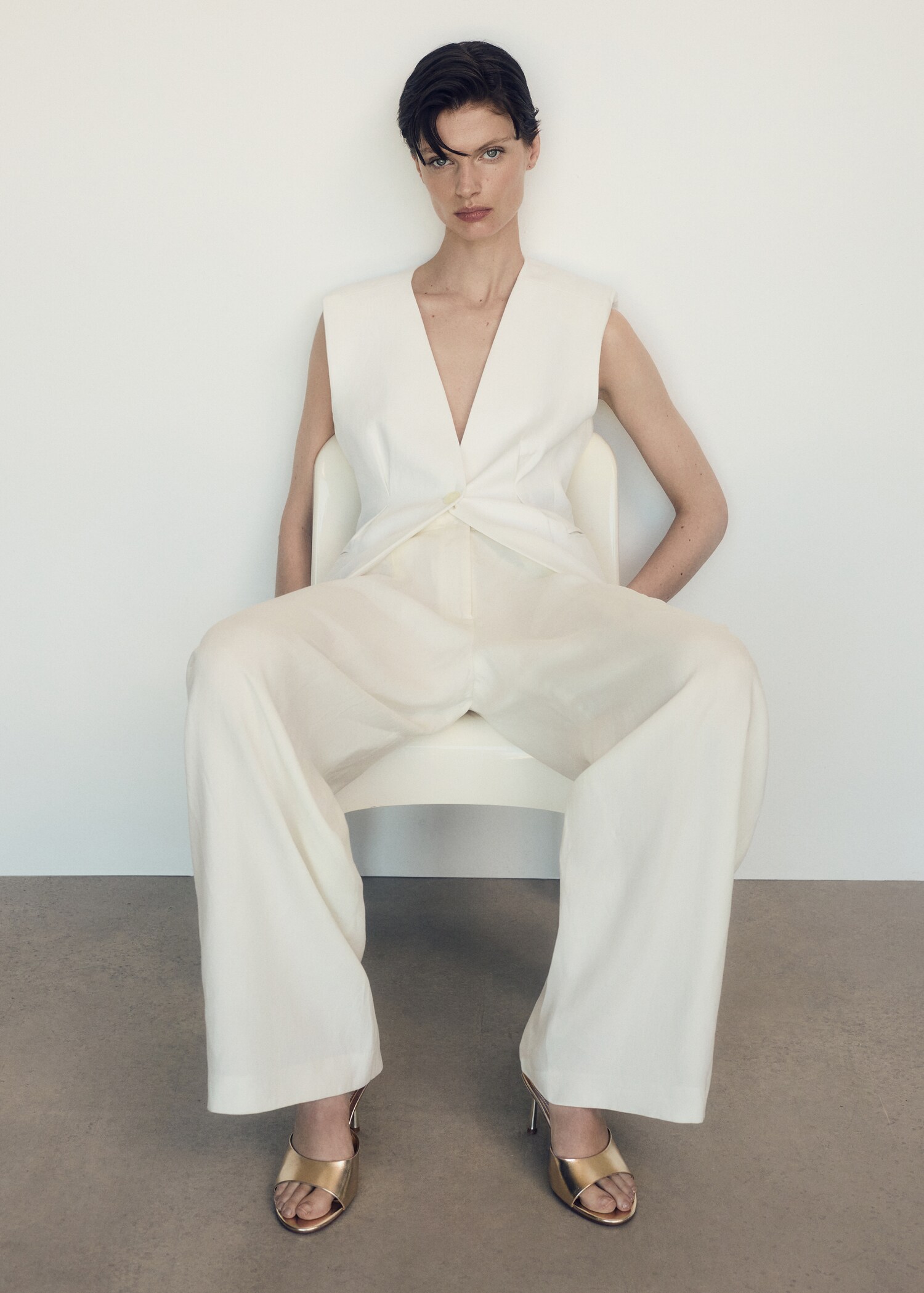 Heel non-structured sandals