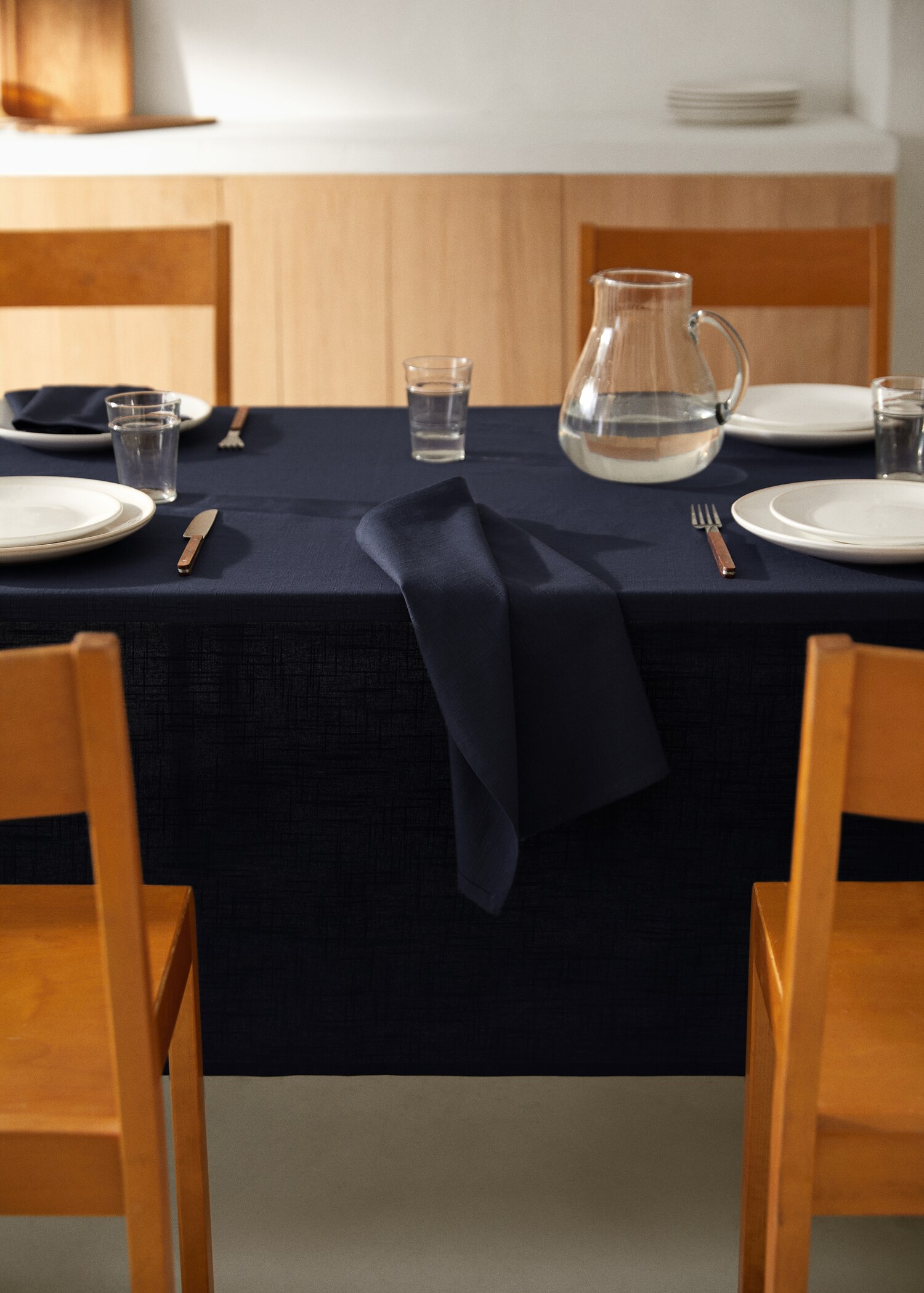 100% cotton tablecloth 150x150cm