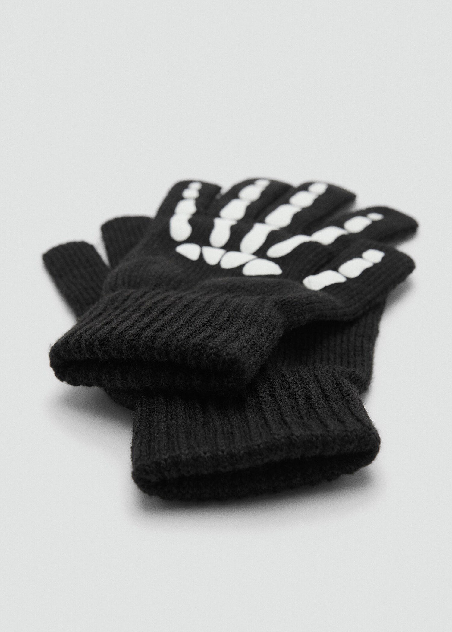 Skull knit gloves