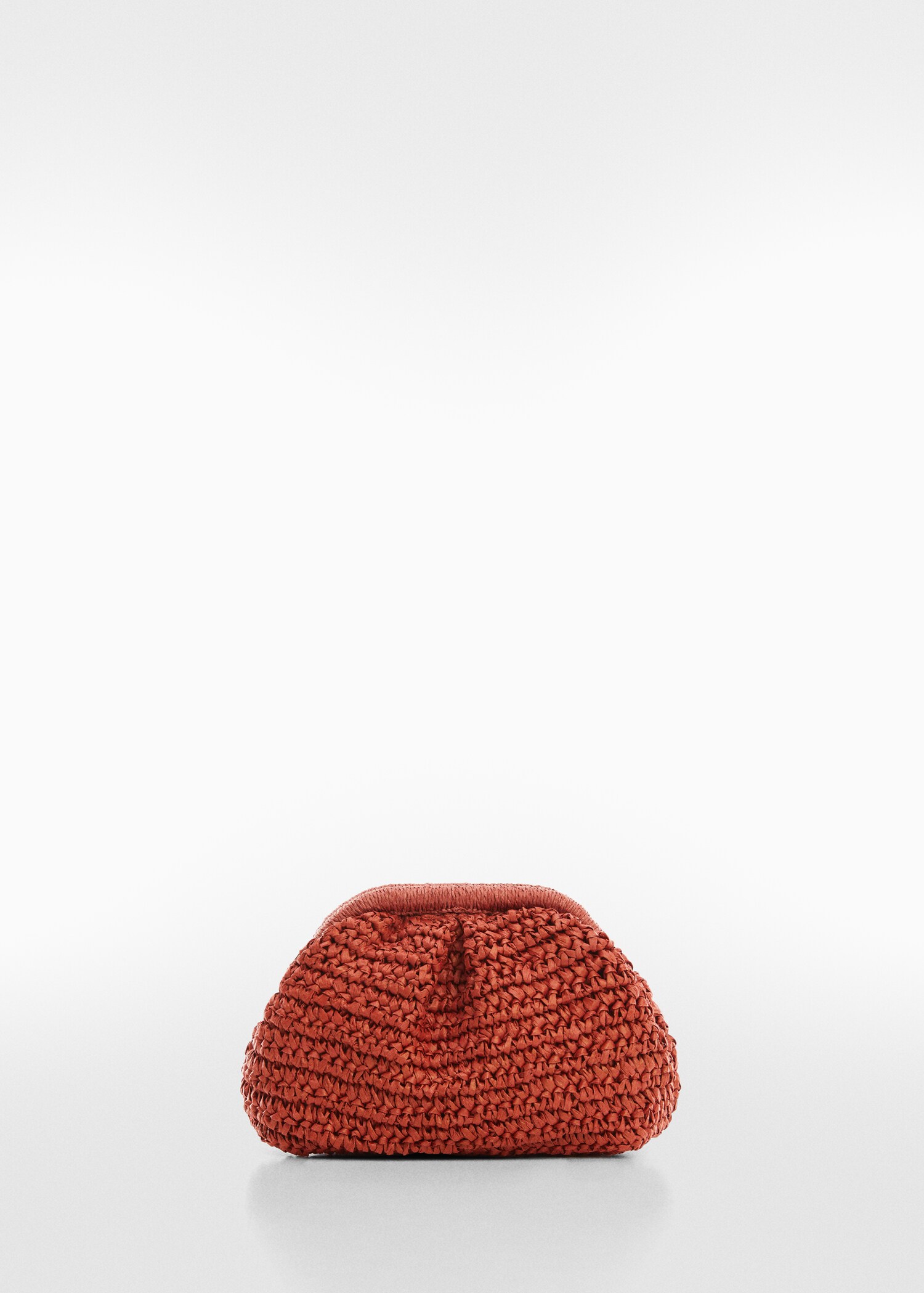 Natural fibre handbag