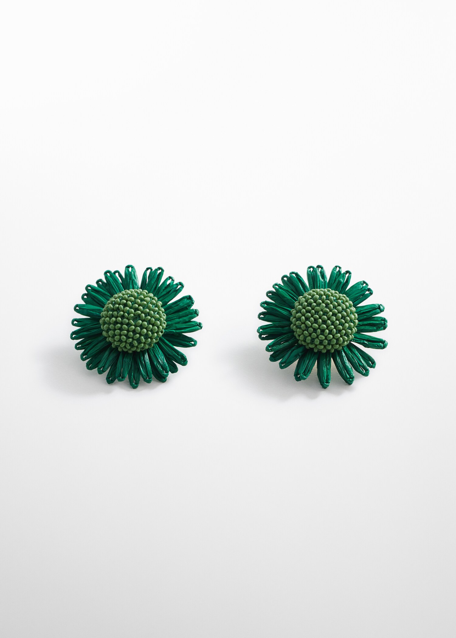 Flowers raffia earrings