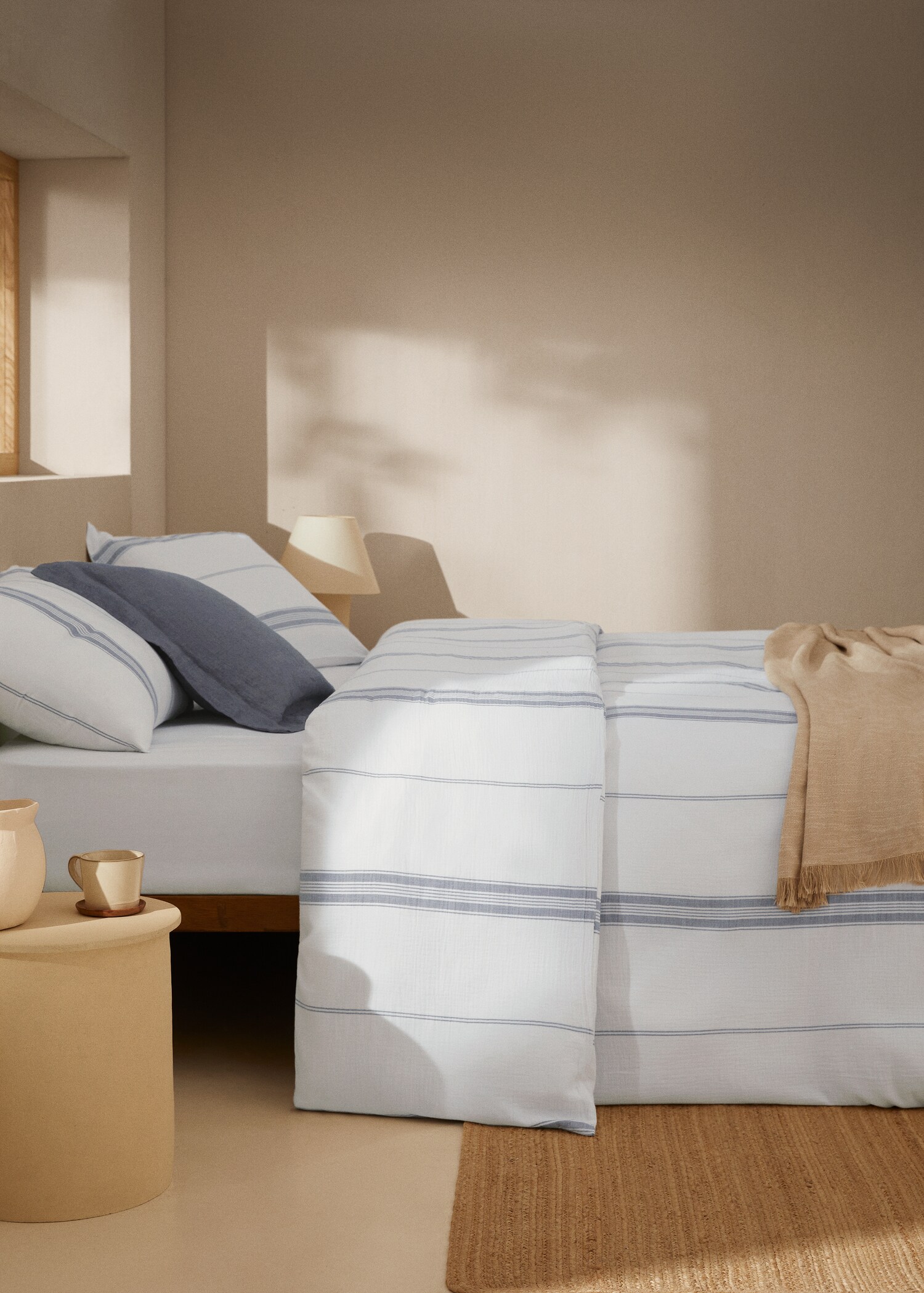 Striped cotton gauze duvet cover for queen bed