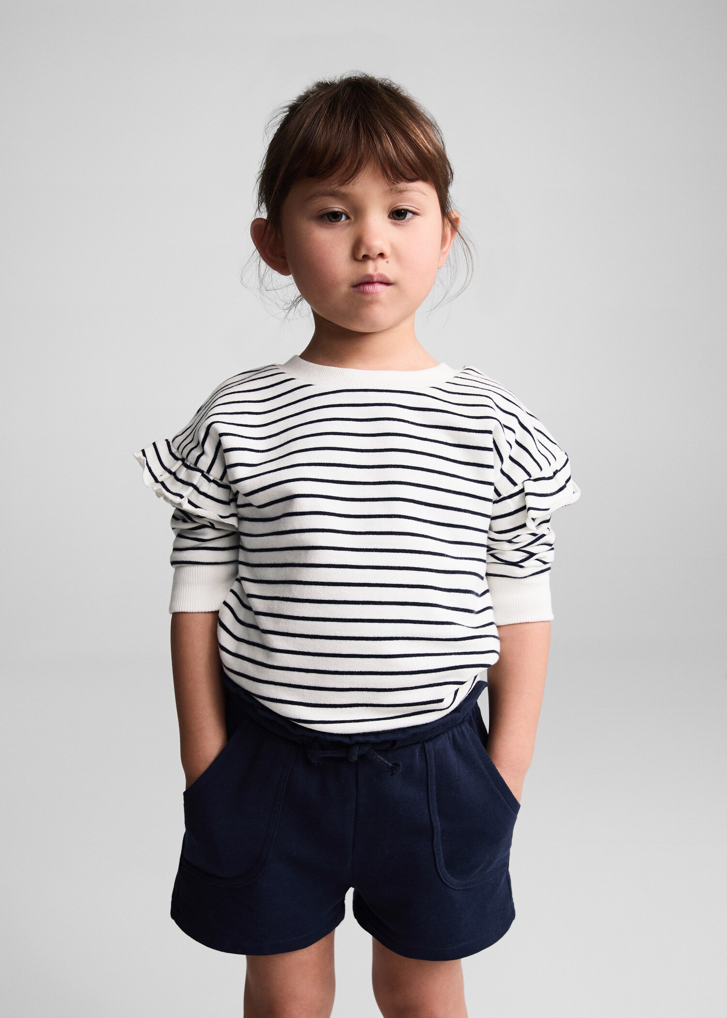 Cotton drawstring waist shorts