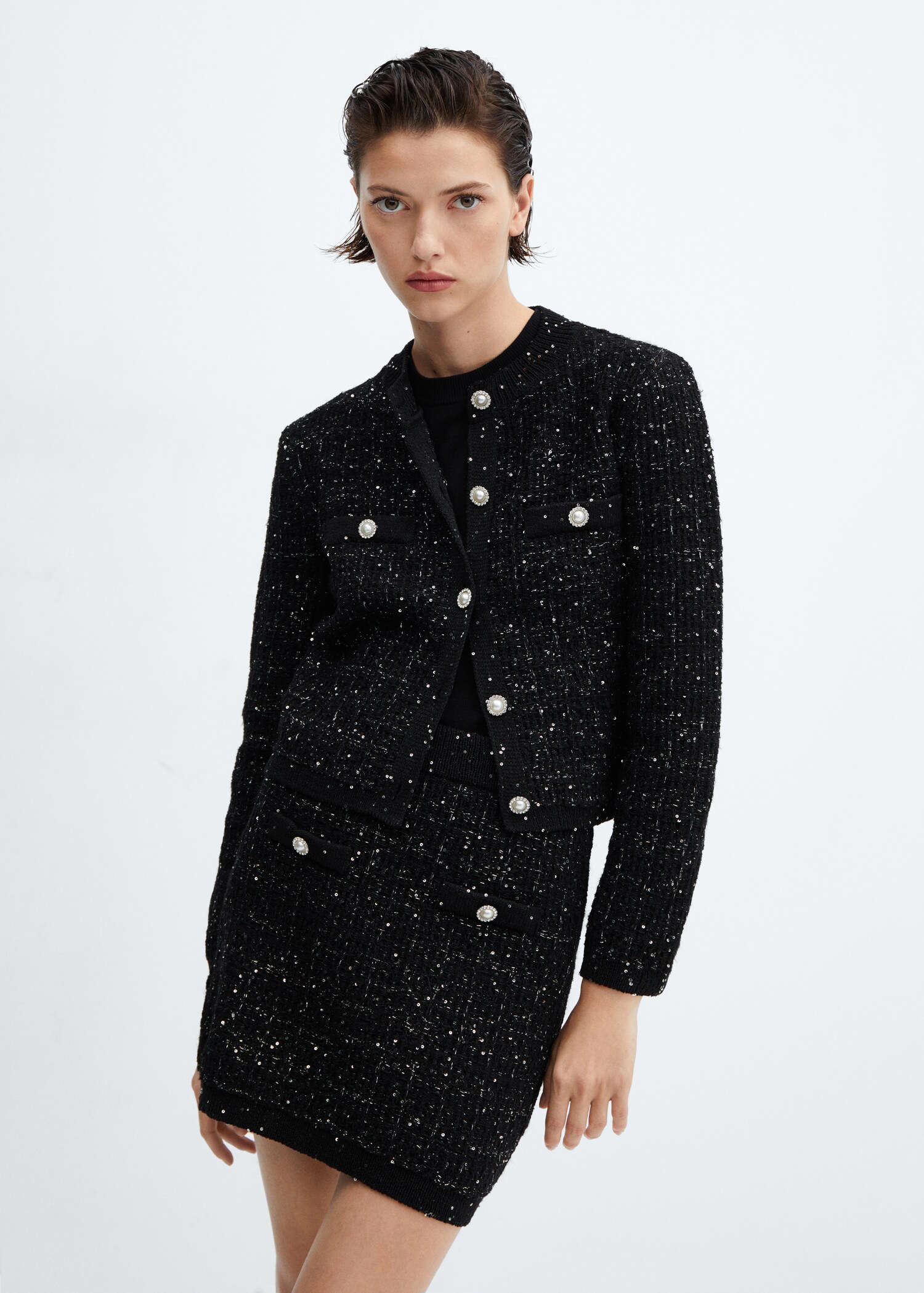 Buttoned tweed skirt