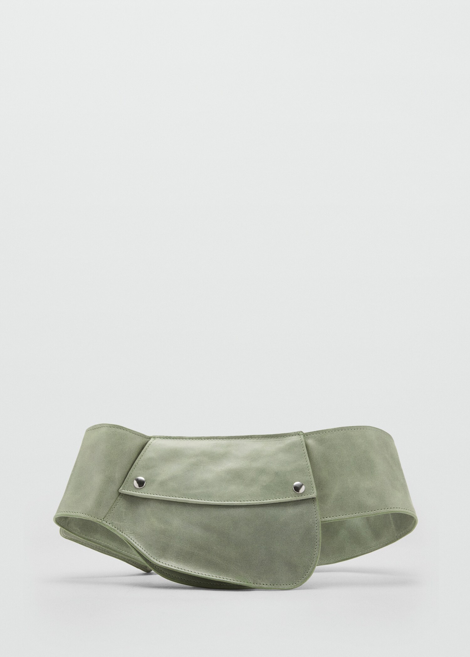 Leather belt bag with pockets