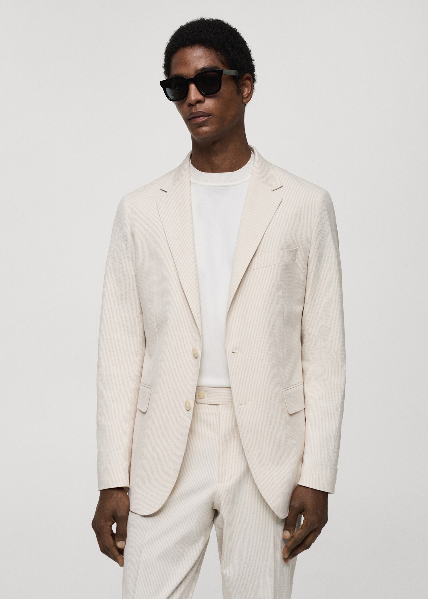 Striped seersucker cotton slim-fit suit jacket