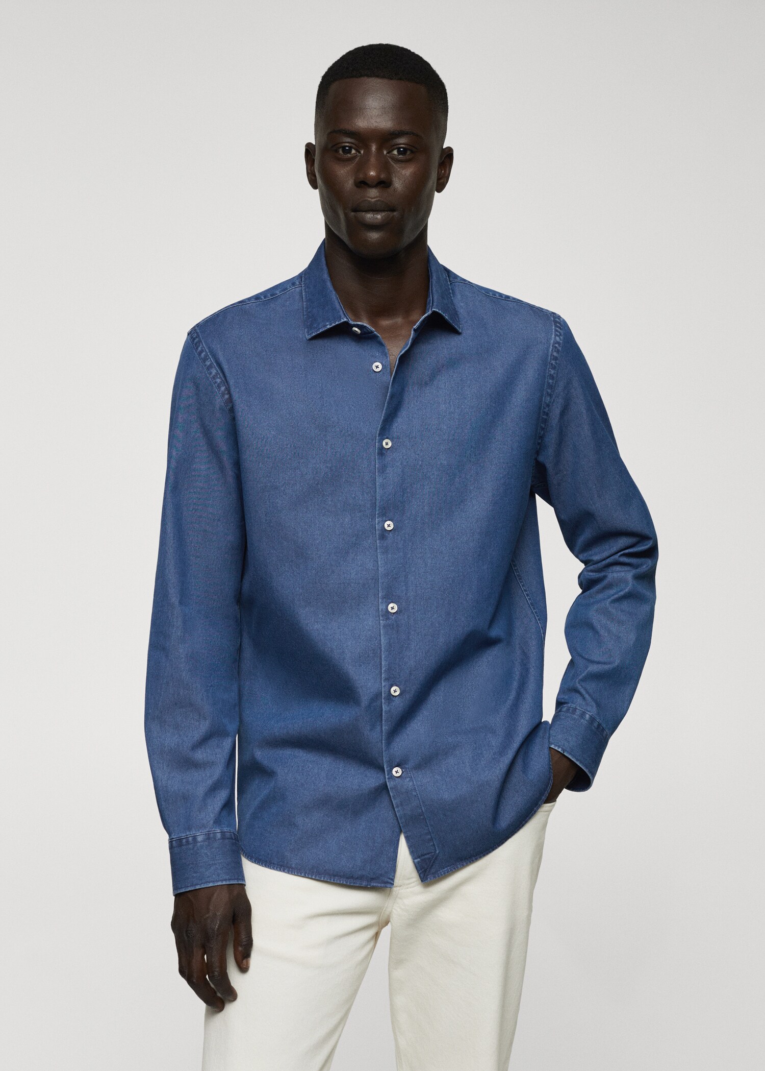 Regular-fit cotton chambray shirt