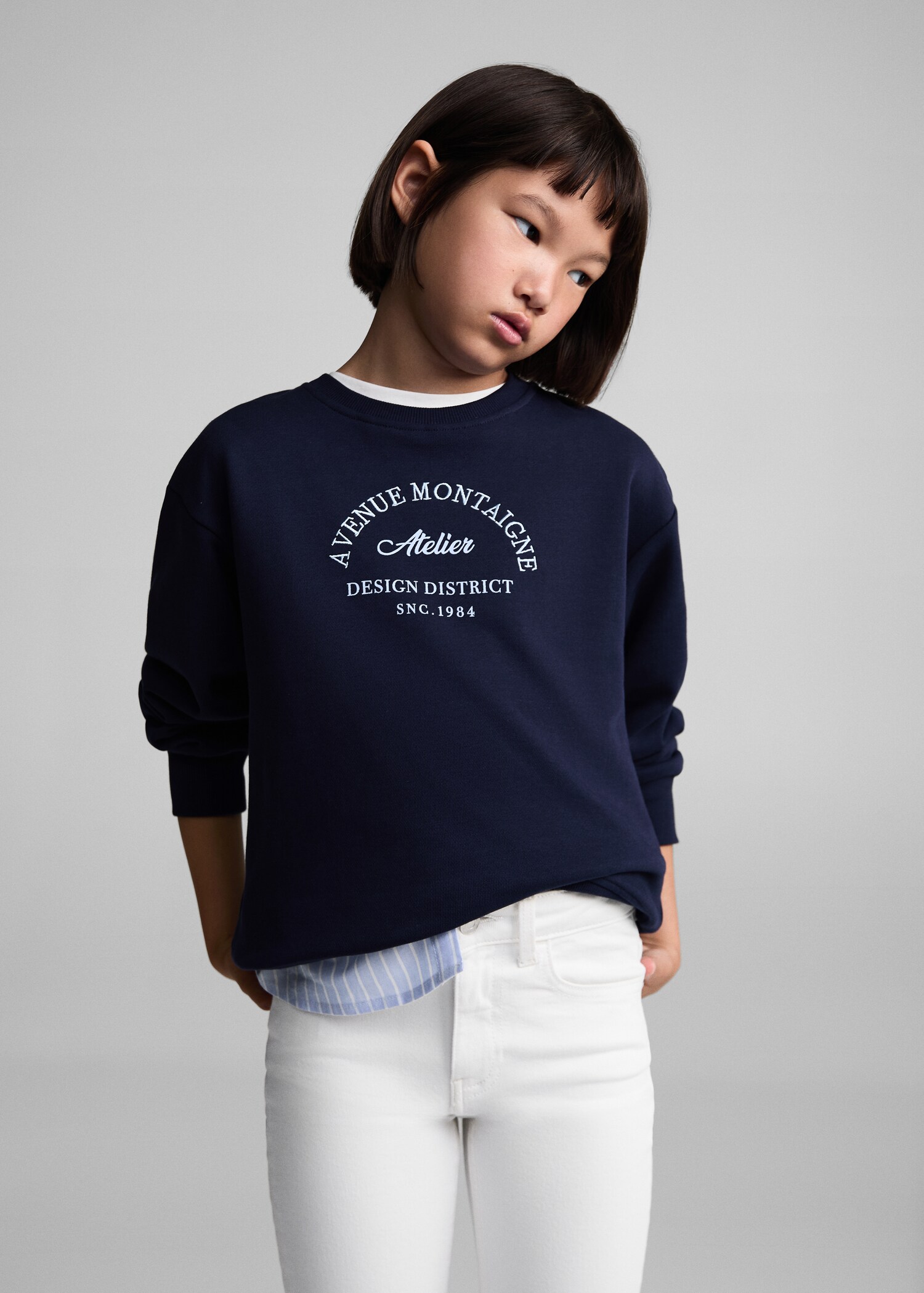 Flared jeans with opening