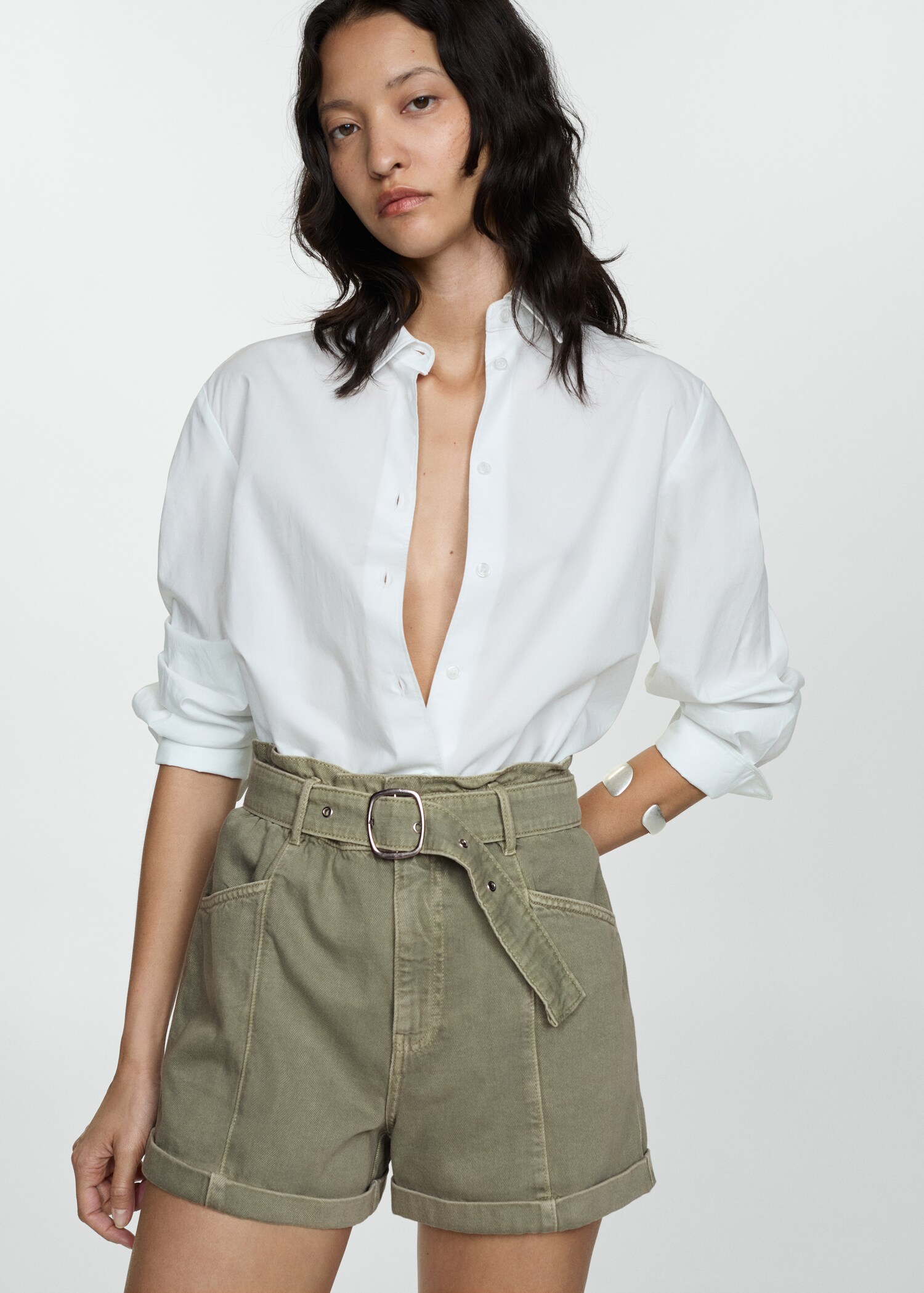 Denim shorts with belt