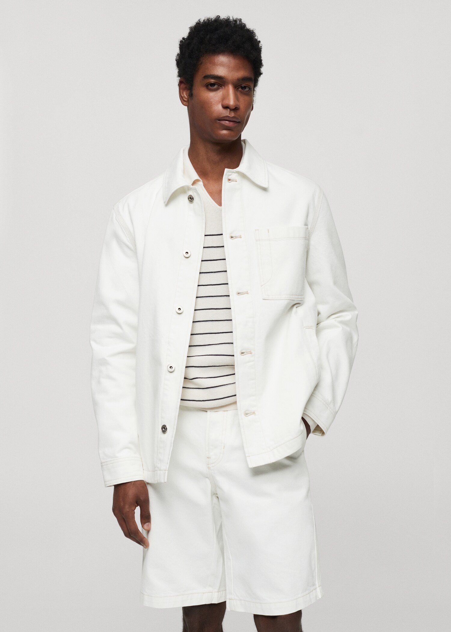 100% cotton overshirt with pocket