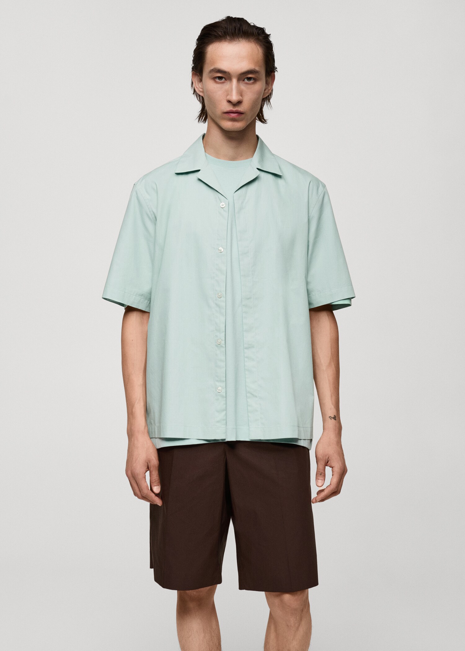 100% cotton bowling-collar shirt