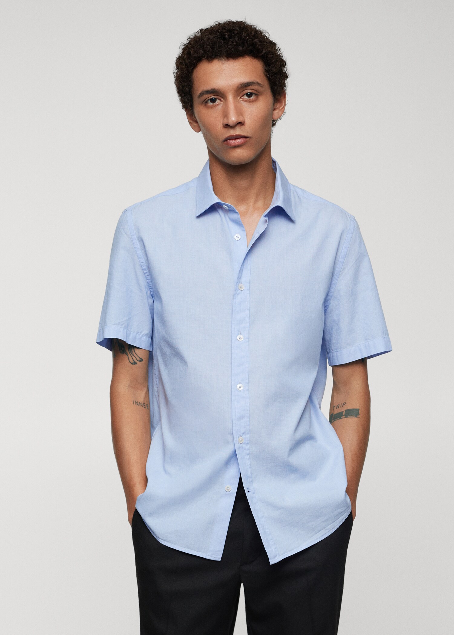 Regular-fit 100% cotton shirt