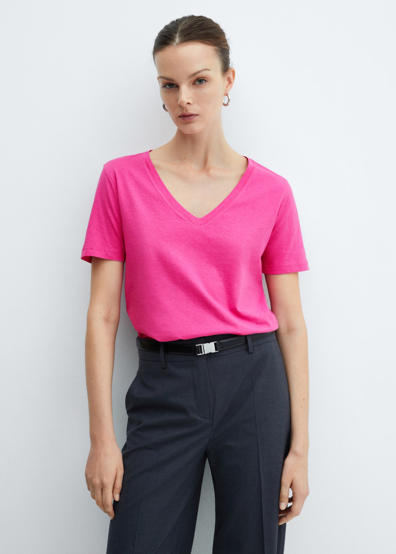 V-neck cotton T-shirt