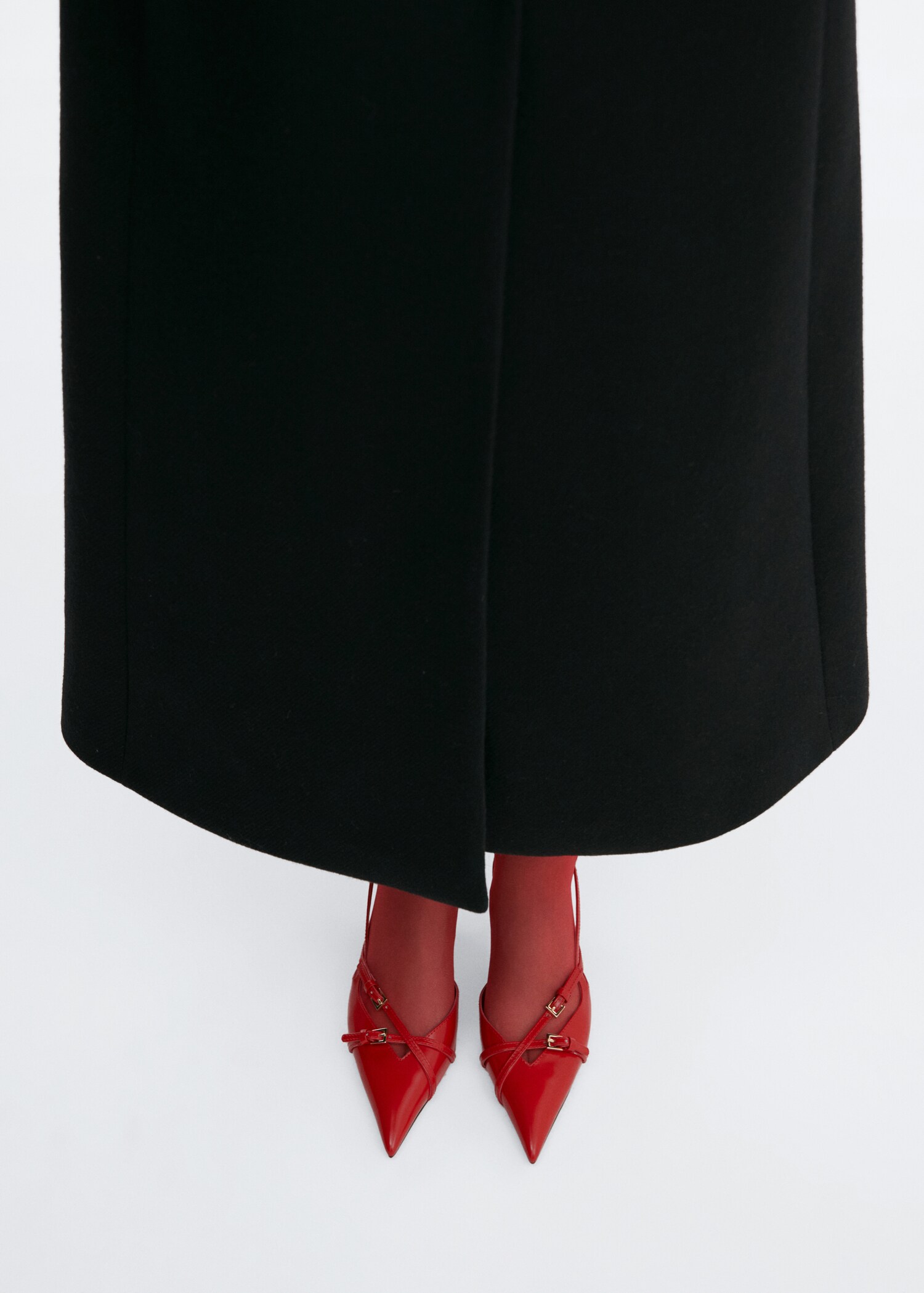 Leather heeled slingback shoes with buckles