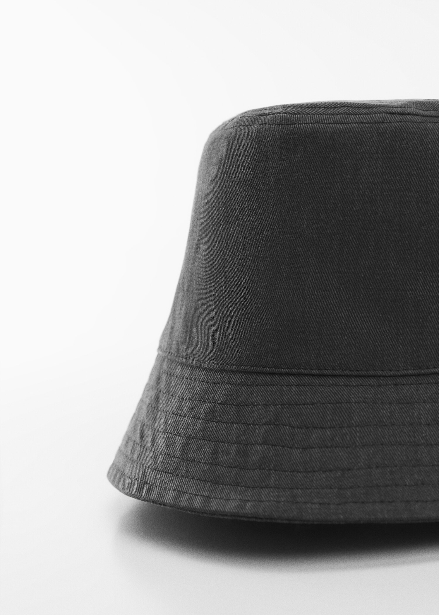 Denim bucket hat
