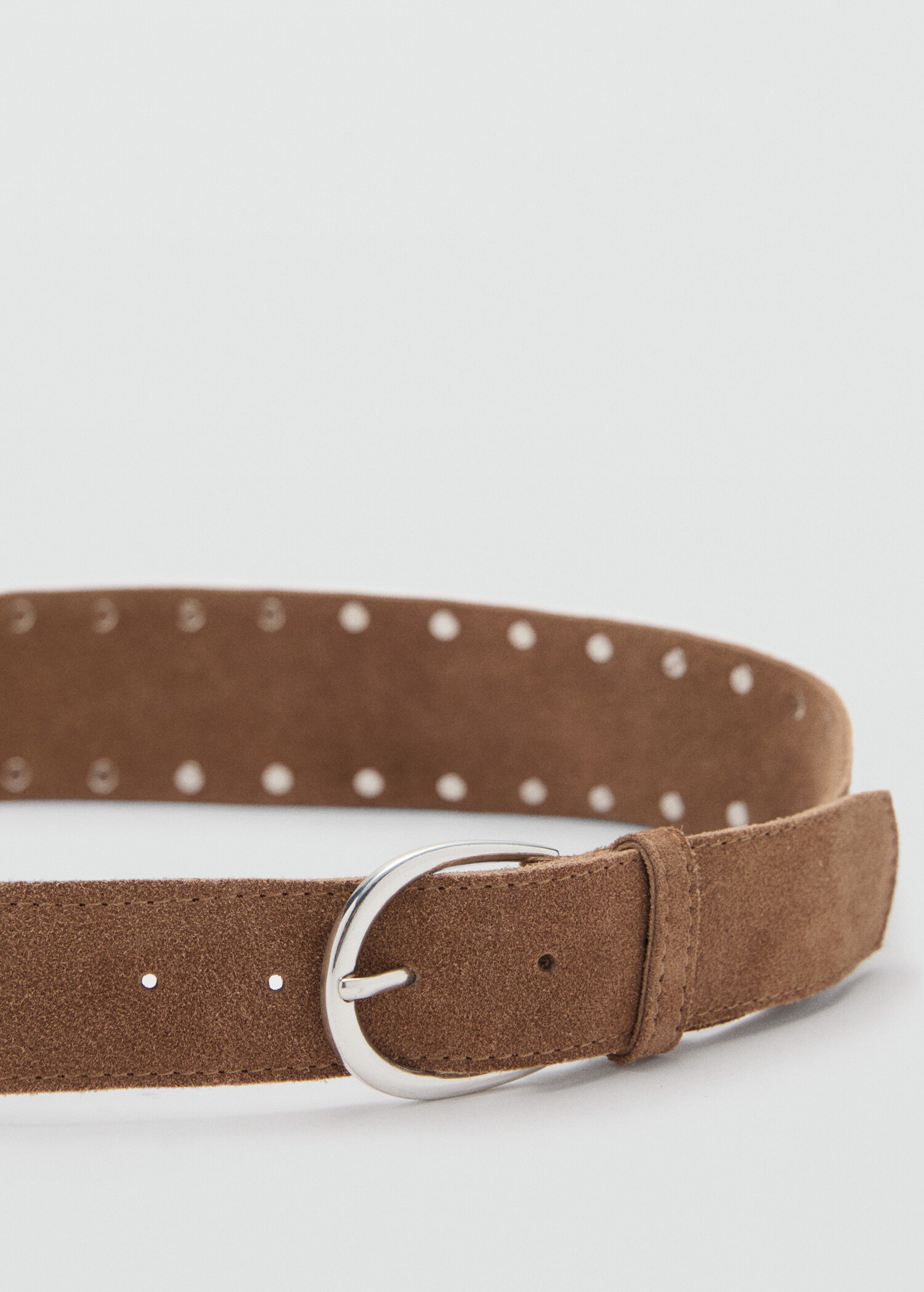 Stud leather belt