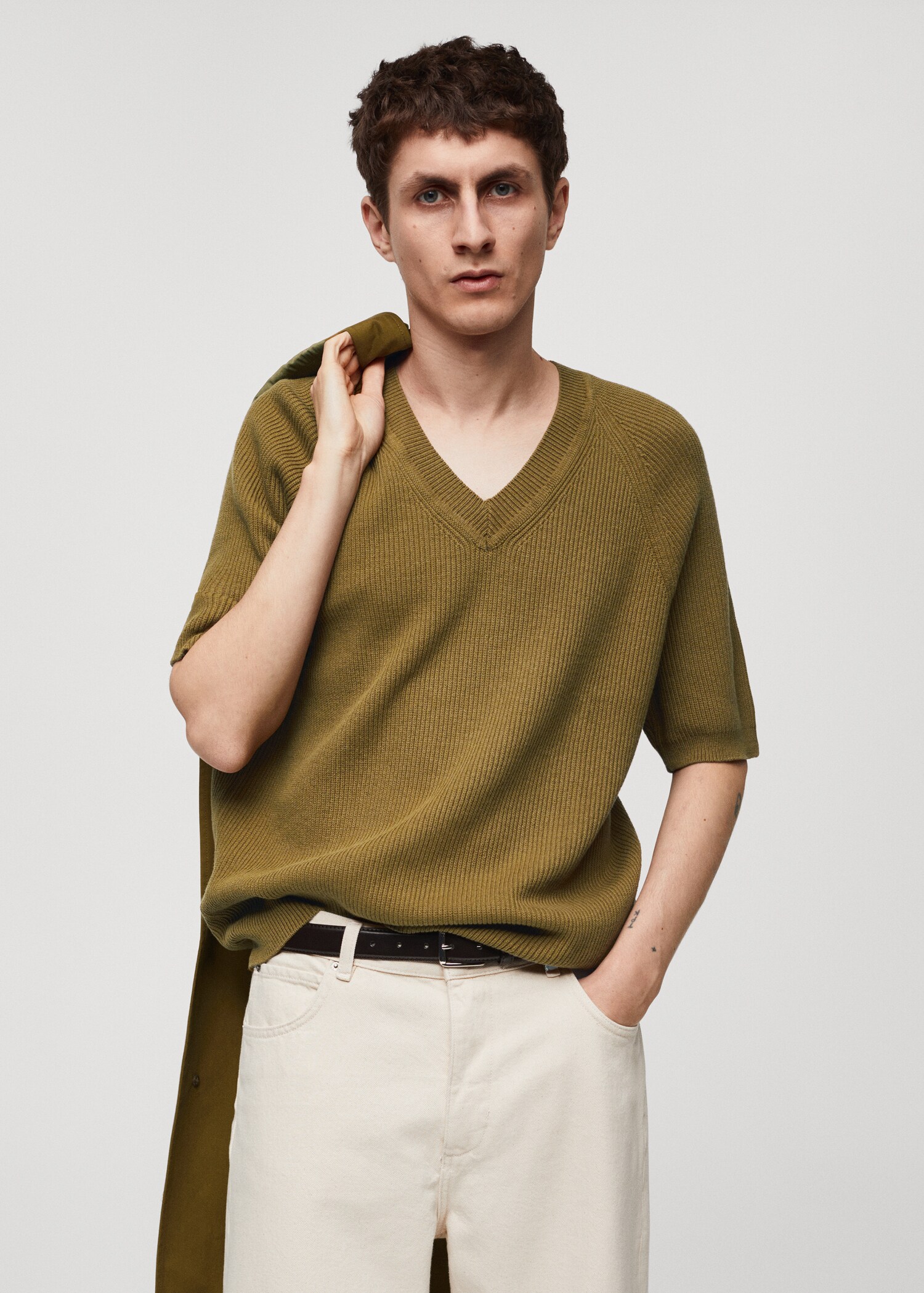 Relaxed-fit knitted sweater