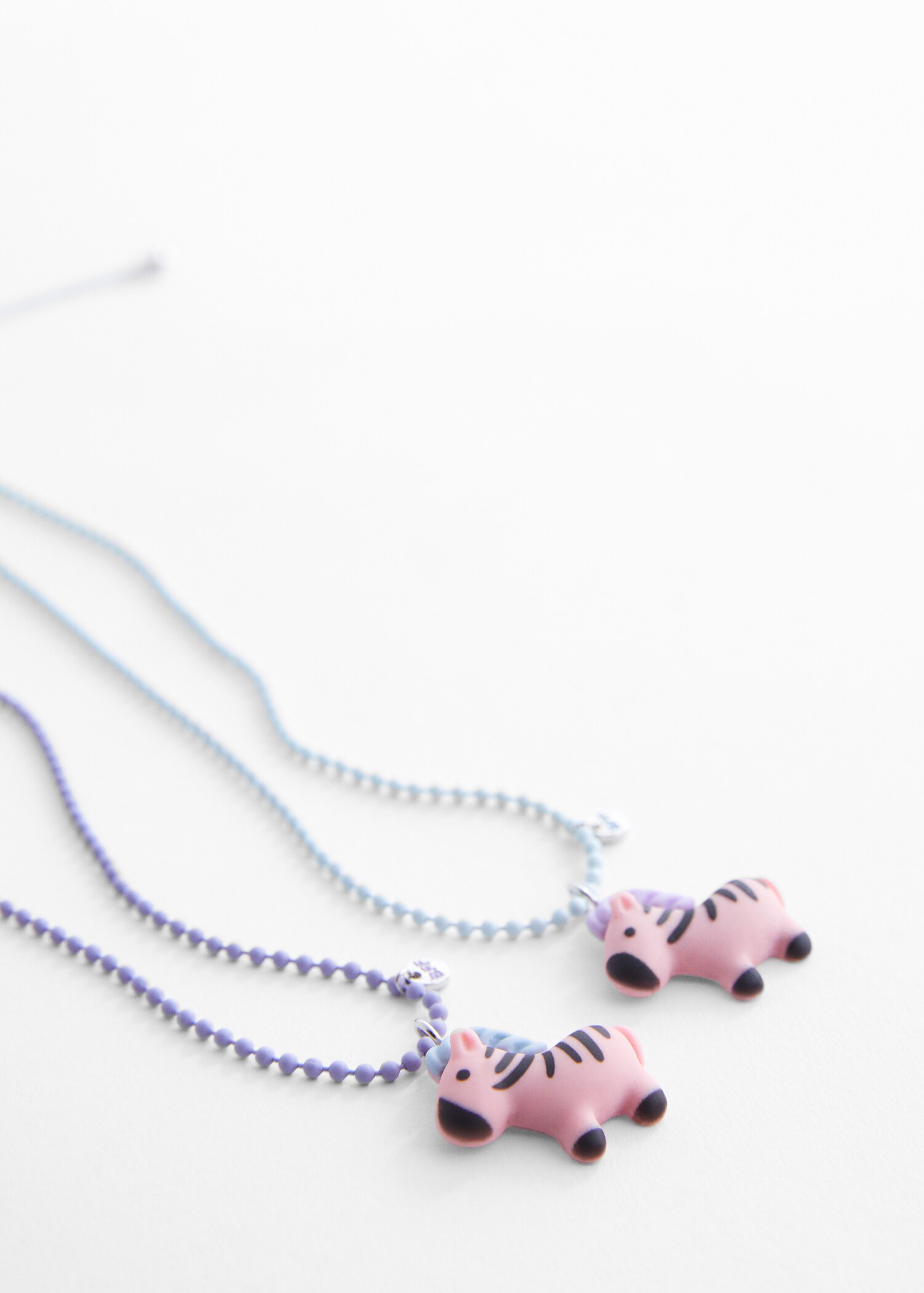 3 pack of necklaces