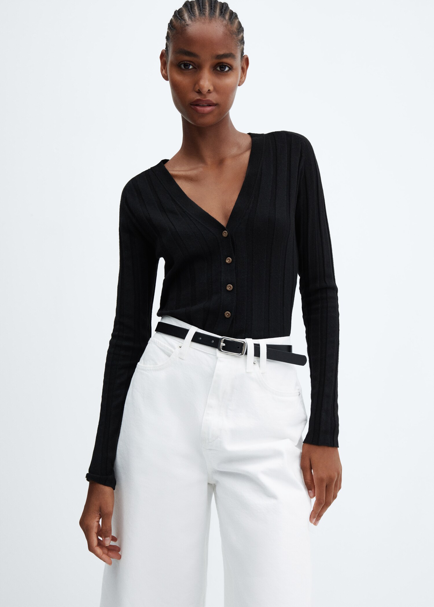 Buttoned ribbed cardigan